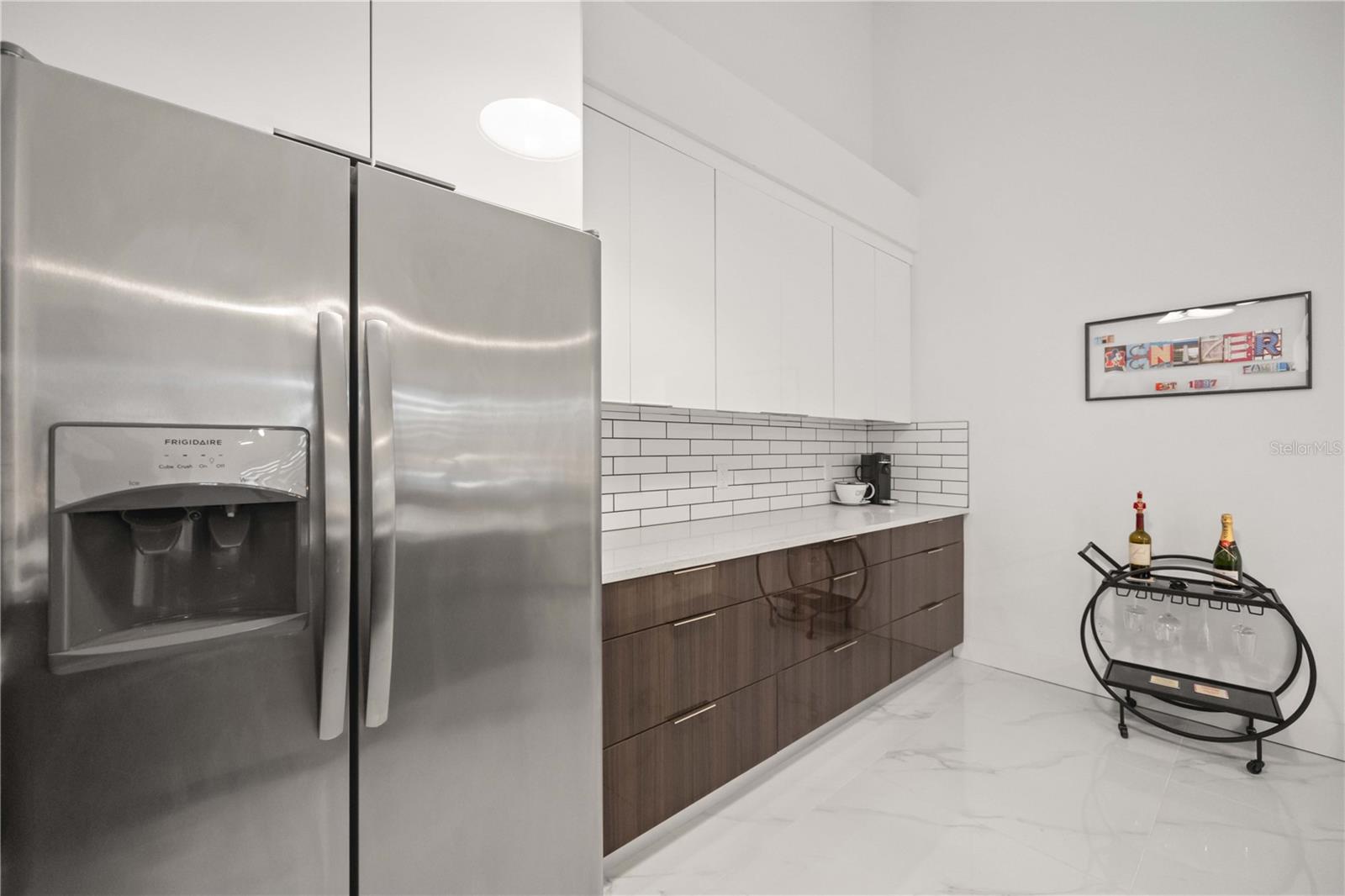 Image 17 of 51 For 200 Gardens Edge Drive 223