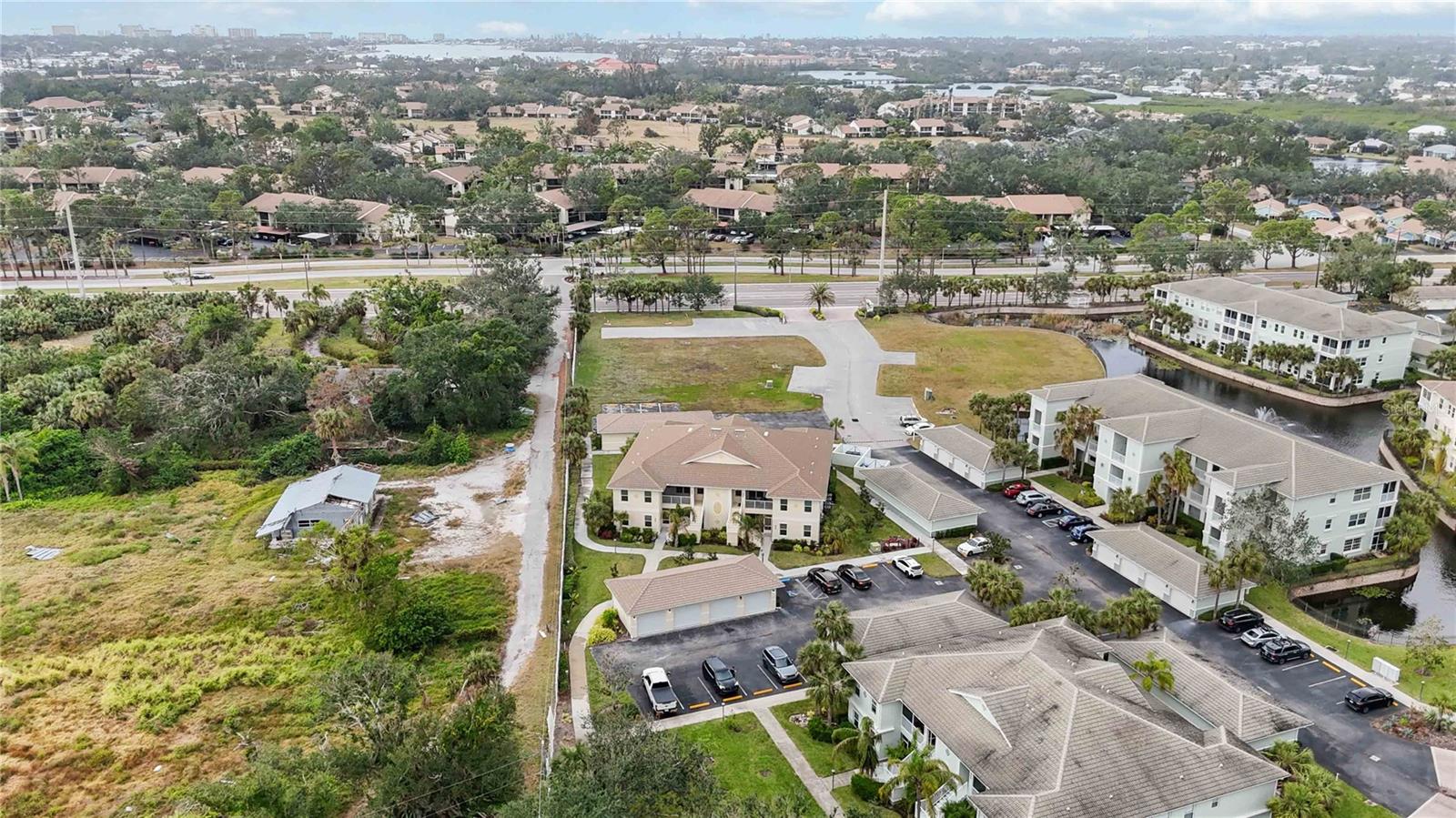 Image 44 of 51 For 200 Gardens Edge Drive 223