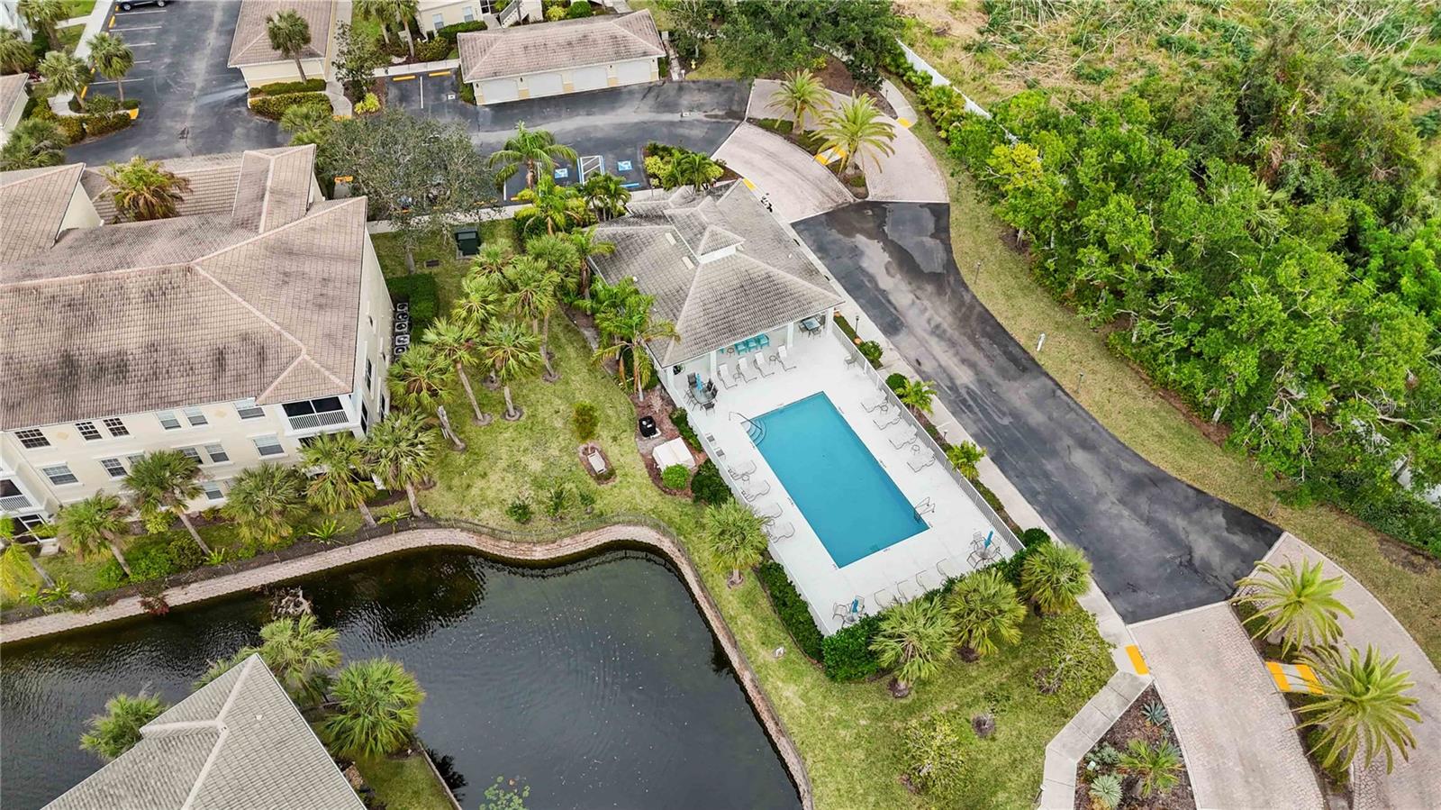 Image 47 of 51 For 200 Gardens Edge Drive 223