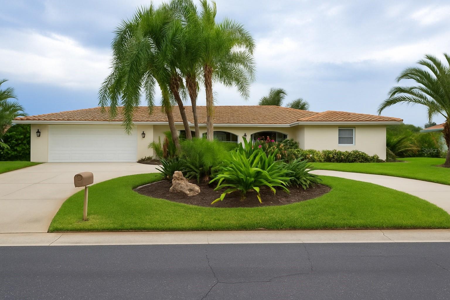 Image 2 of 9 For 423 Picasso Drive