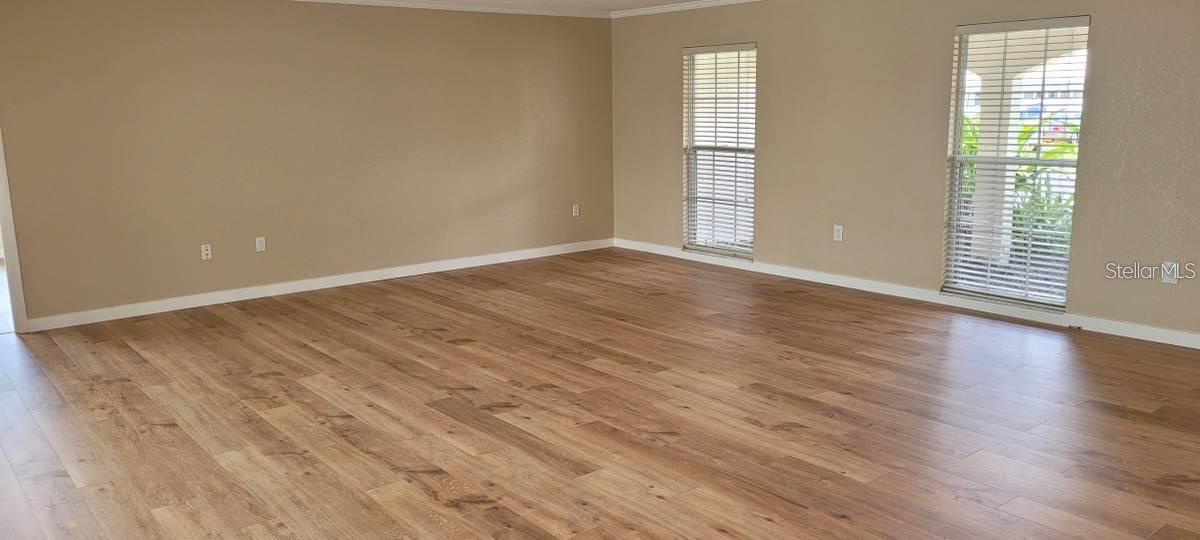Image 4 of 9 For 423 Picasso Drive