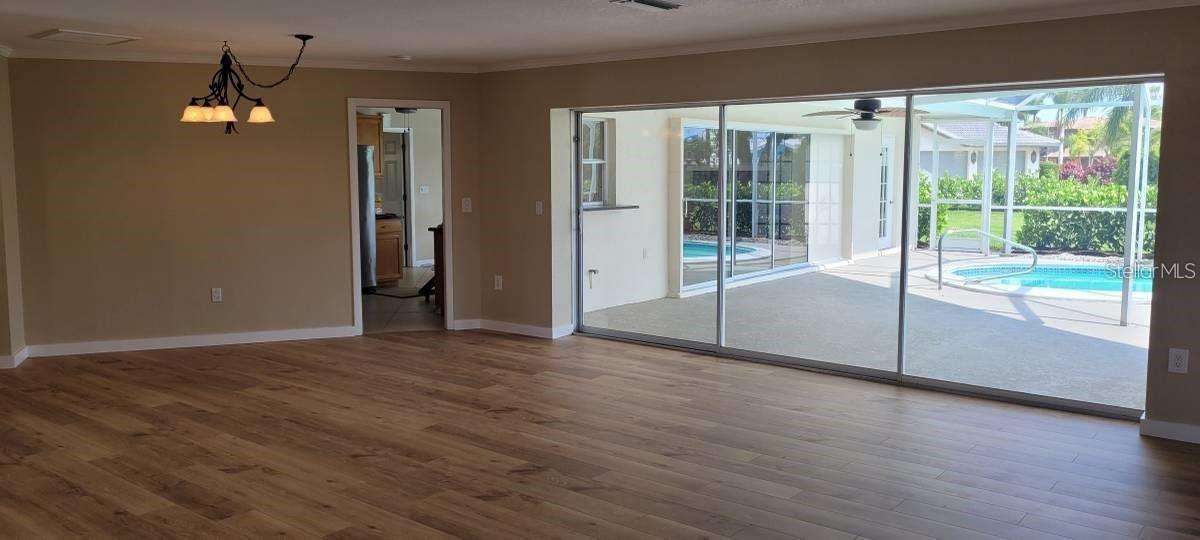 Image 5 of 9 For 423 Picasso Drive
