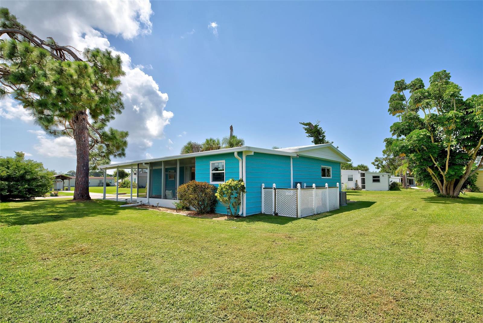 Image 13 of 60 For 3364 Goldfinch Lane