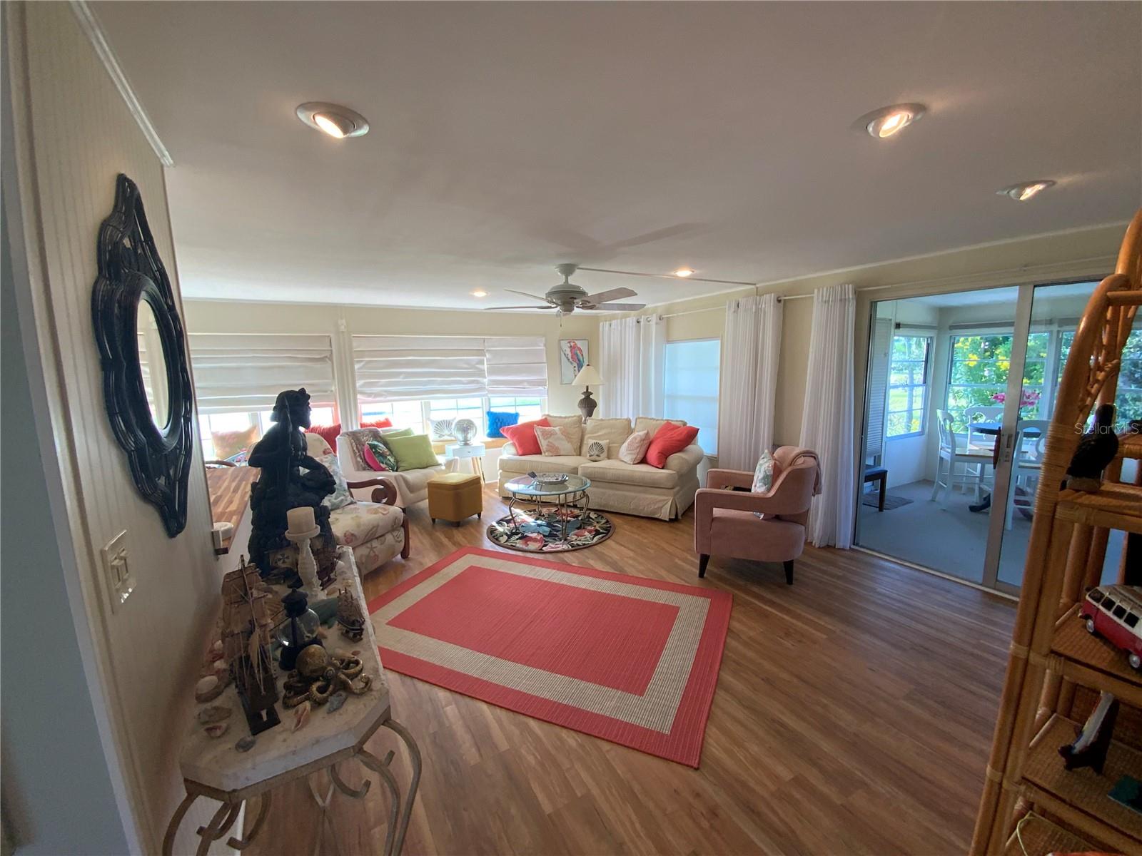Image 18 of 60 For 3364 Goldfinch Lane