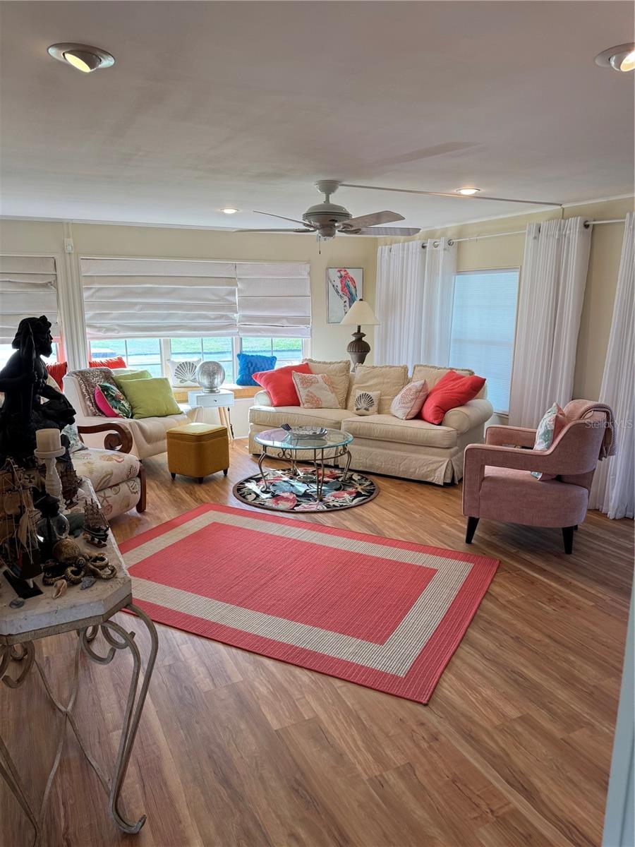 Image 19 of 60 For 3364 Goldfinch Lane