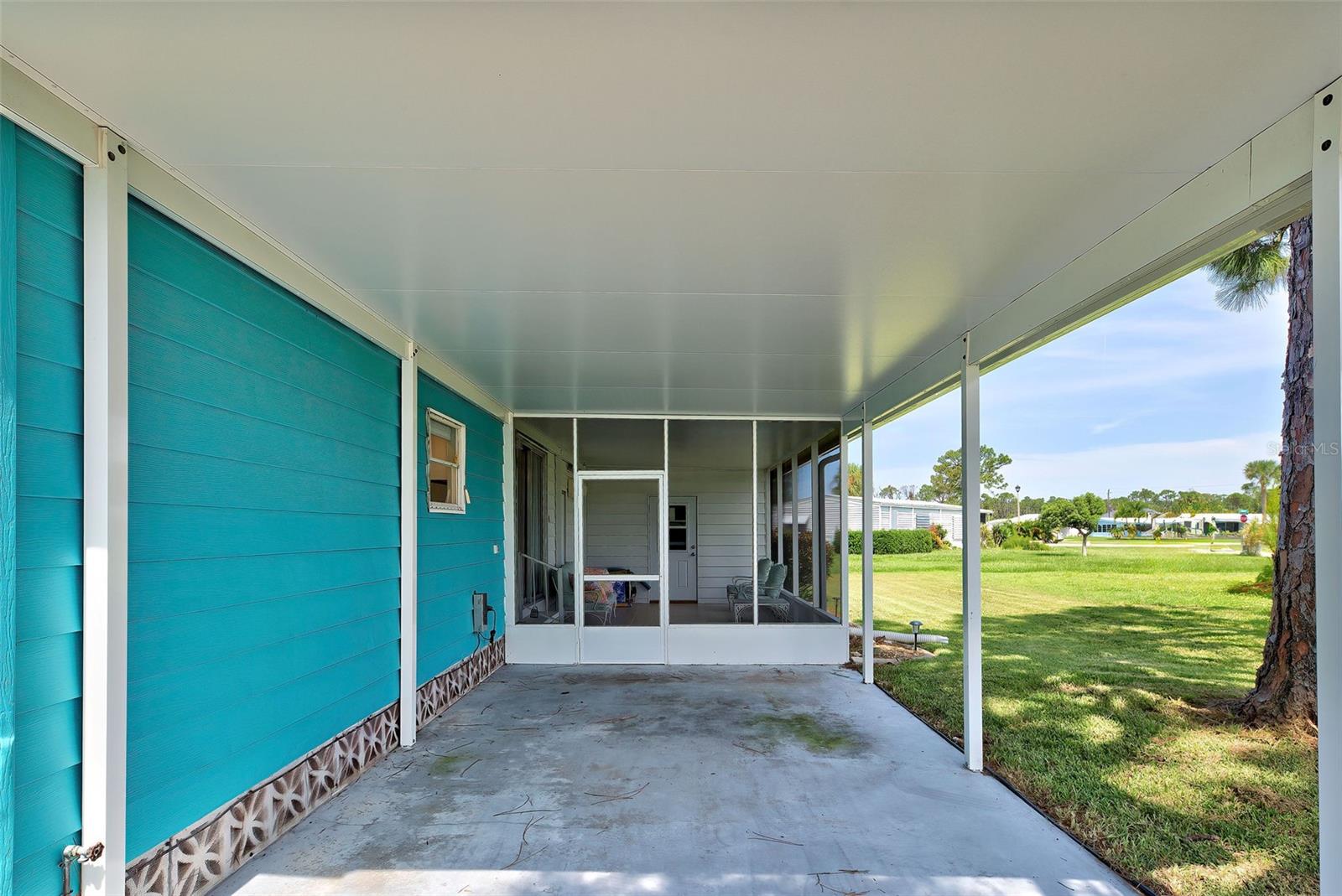 Image 6 of 60 For 3364 Goldfinch Lane