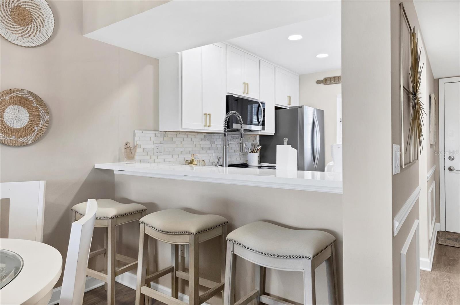 Image 16 of 61 For 408 Cerromar Circle S 331