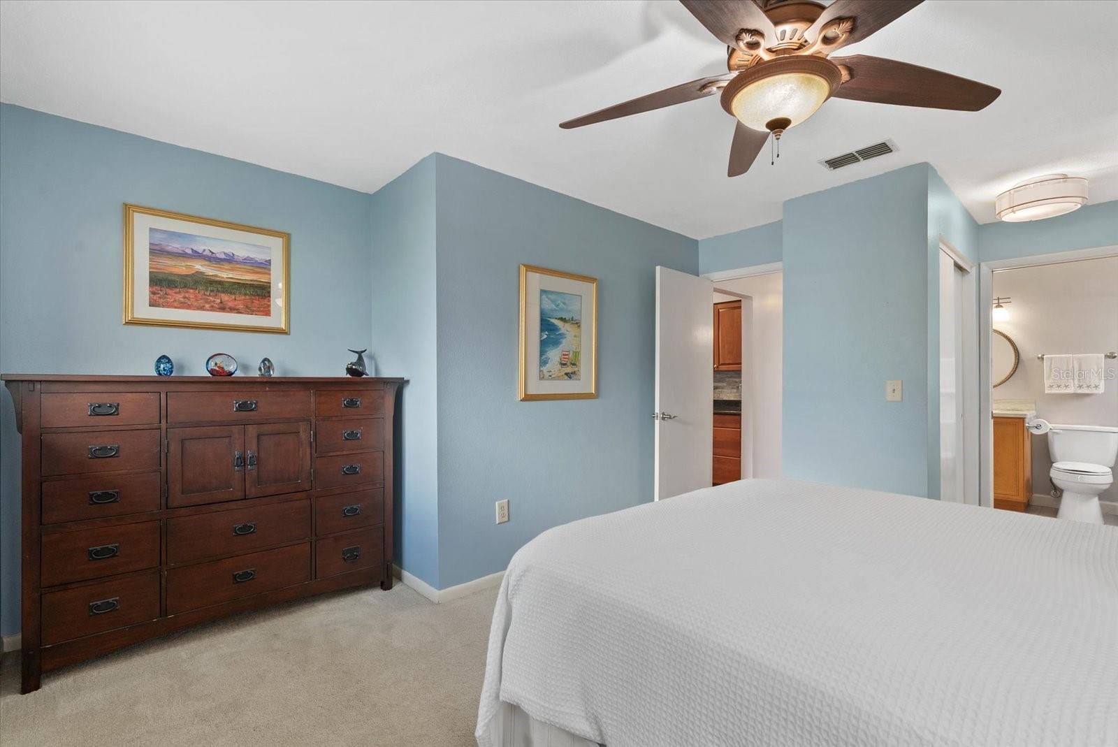 Image 23 of 43 For 52 Inlets Boulevard 52