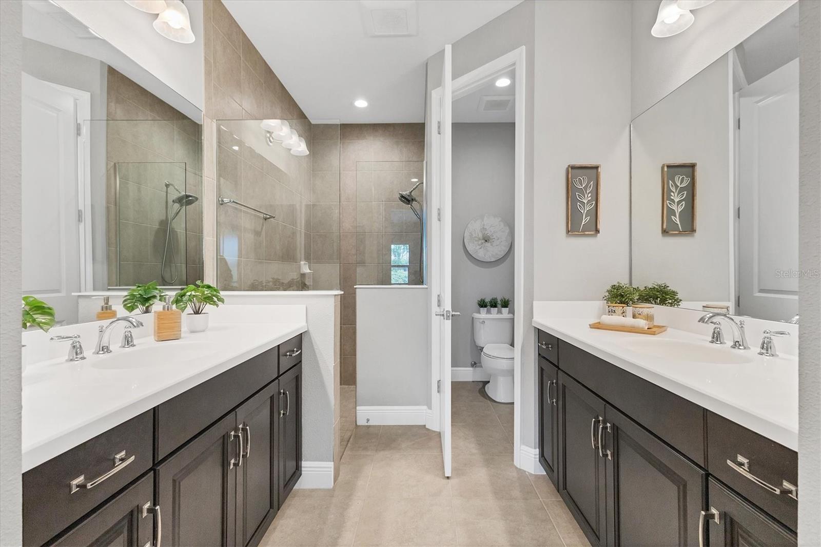 Image 20 of 55 For 21649 Avon Park Court