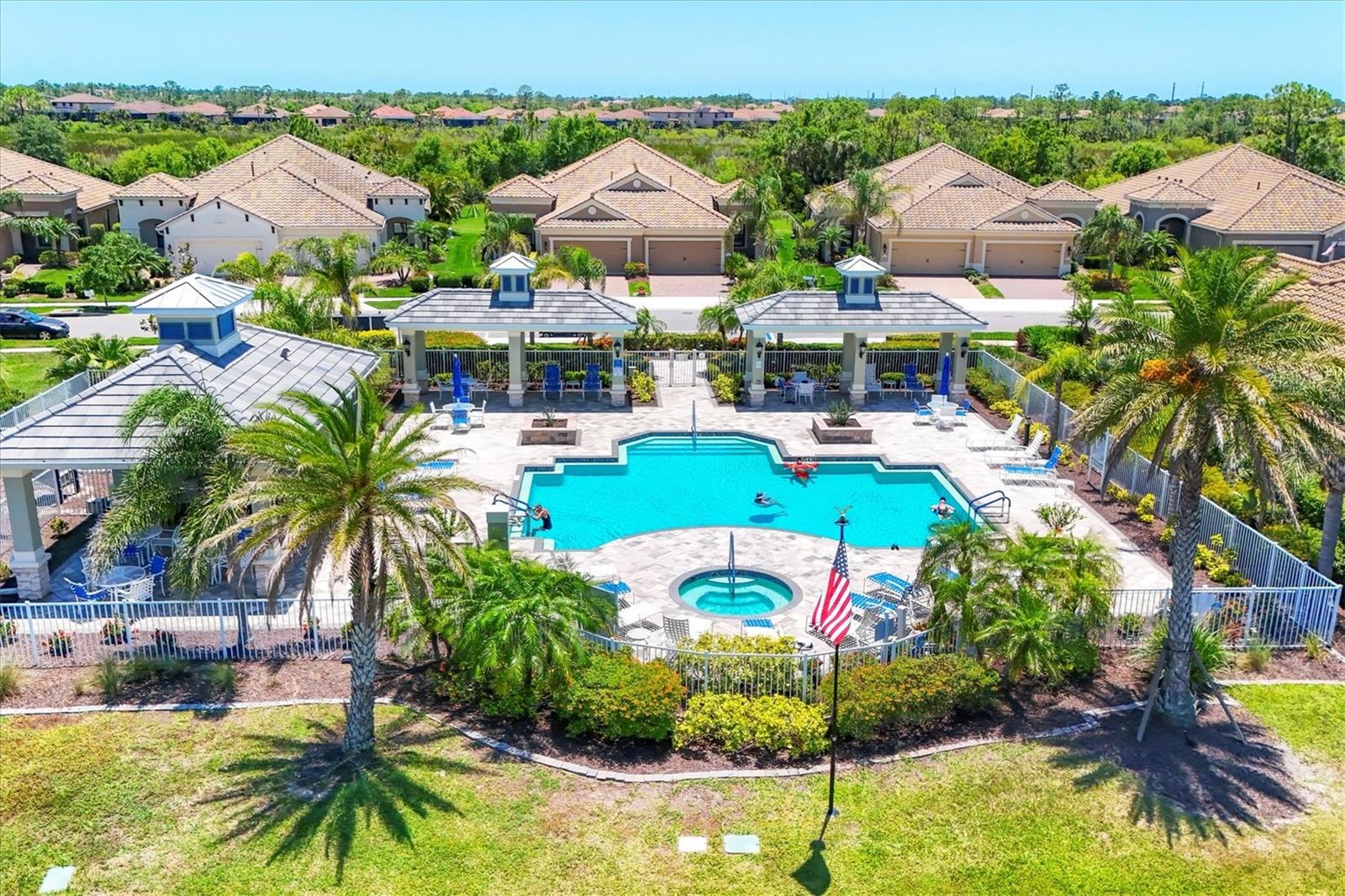 Image 38 of 55 For 21649 Avon Park Court