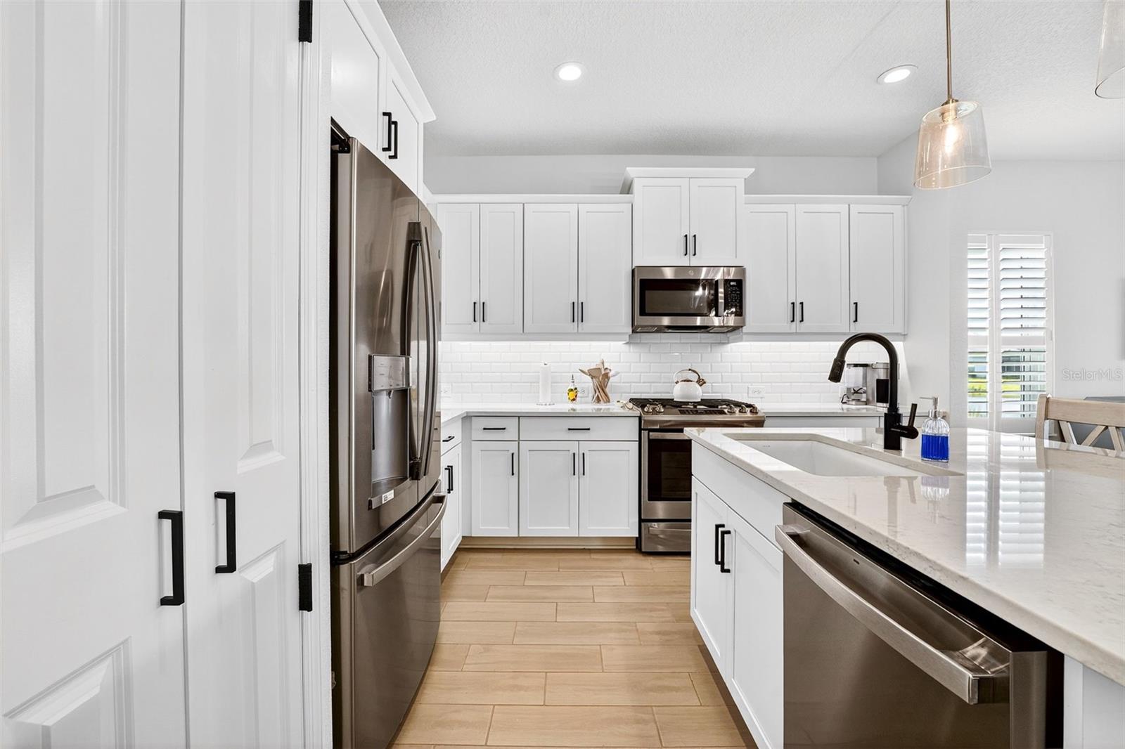 Image 11 of 36 For 18026 Topiary Park Place