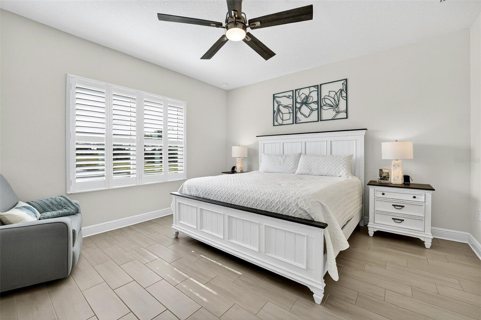 Image 14 of 36 For 18026 Topiary Park Place