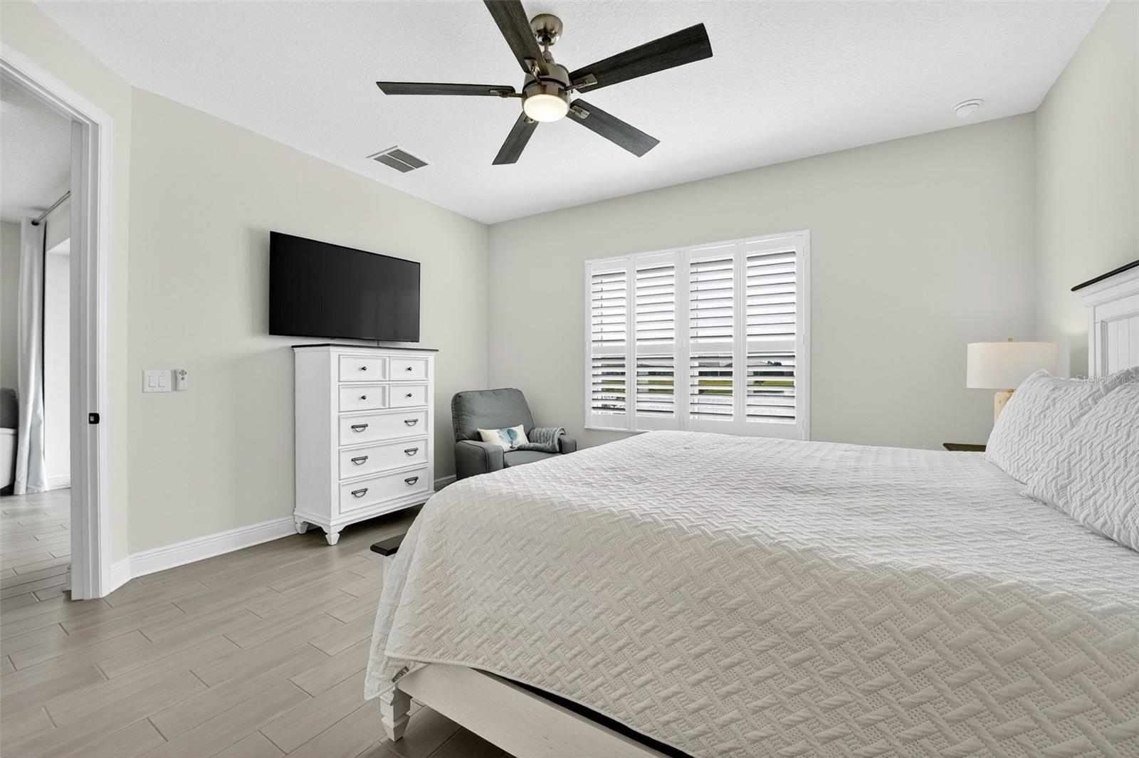 Image 15 of 36 For 18026 Topiary Park Place