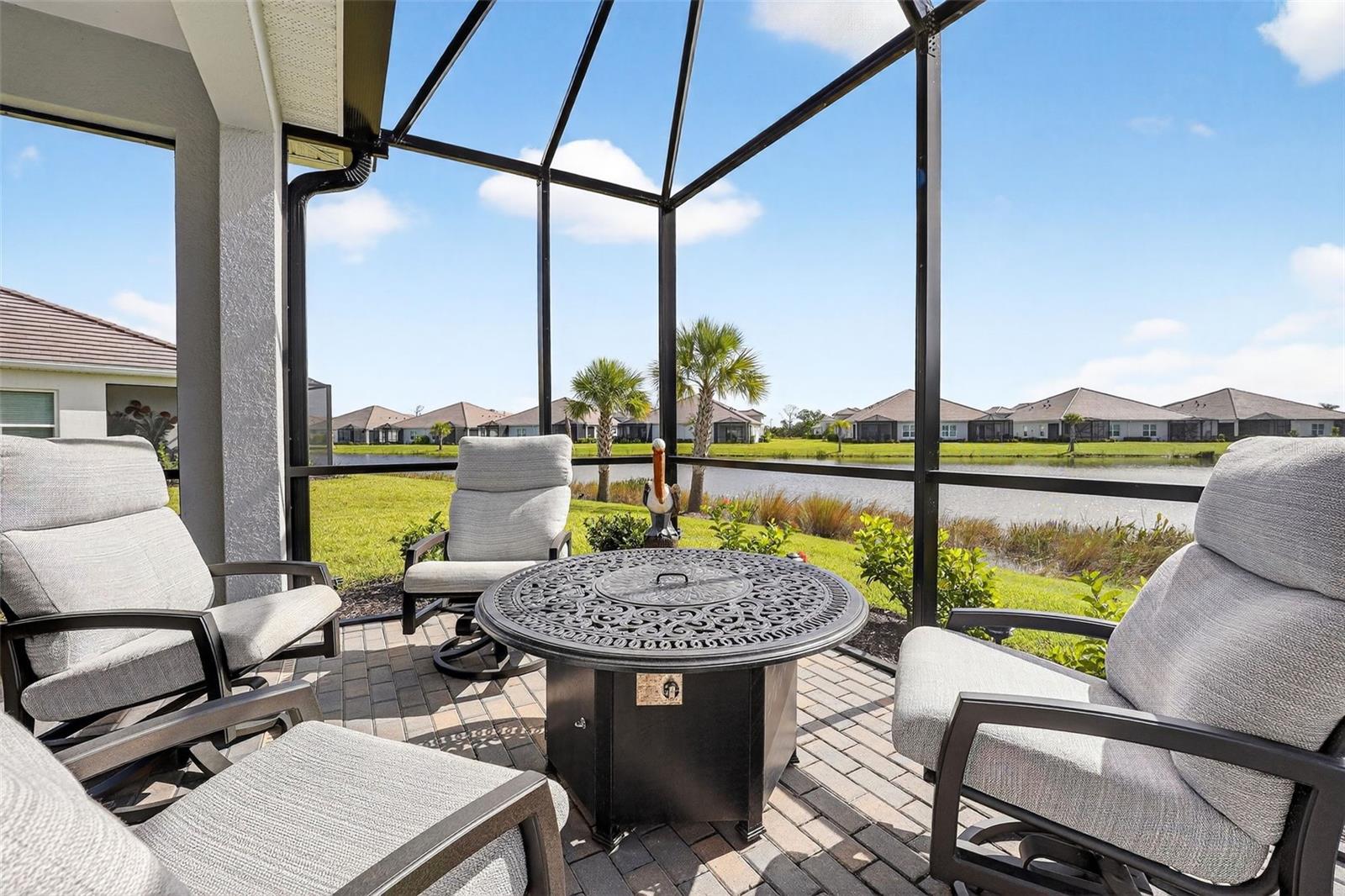 Image 25 of 36 For 18026 Topiary Park Place