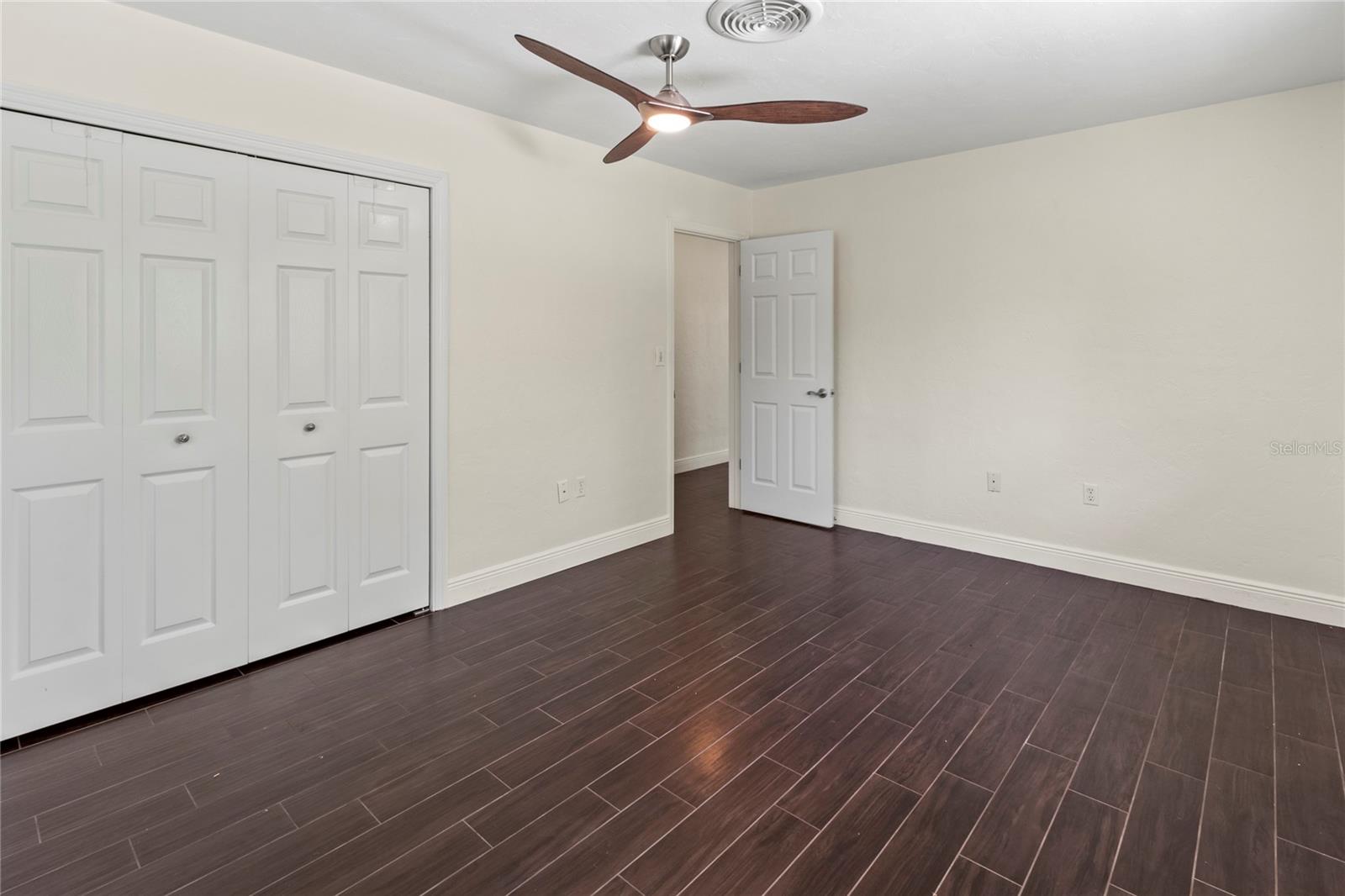Image 11 of 20 For 1826 Ridgewood Street