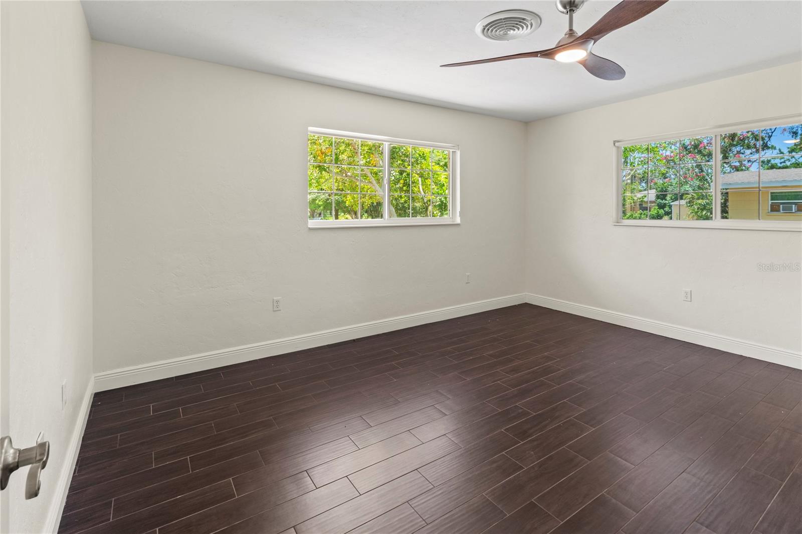 Image 12 of 20 For 1826 Ridgewood Street