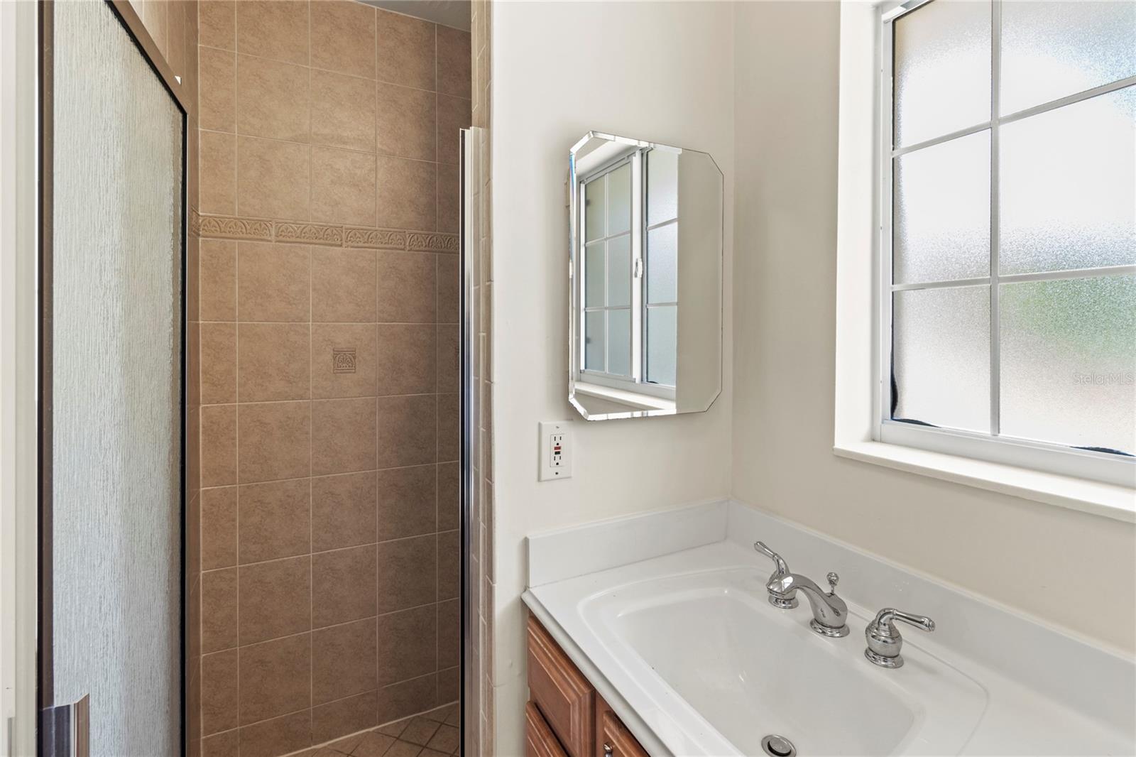 Image 18 of 20 For 1826 Ridgewood Street