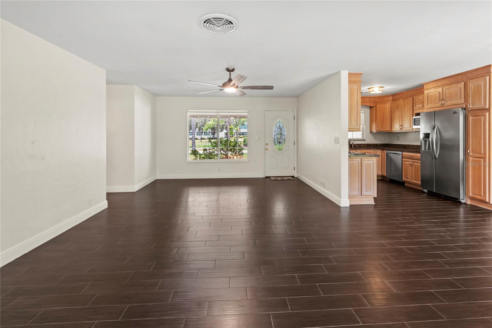 Image 6 of 20 For 1826 Ridgewood Street