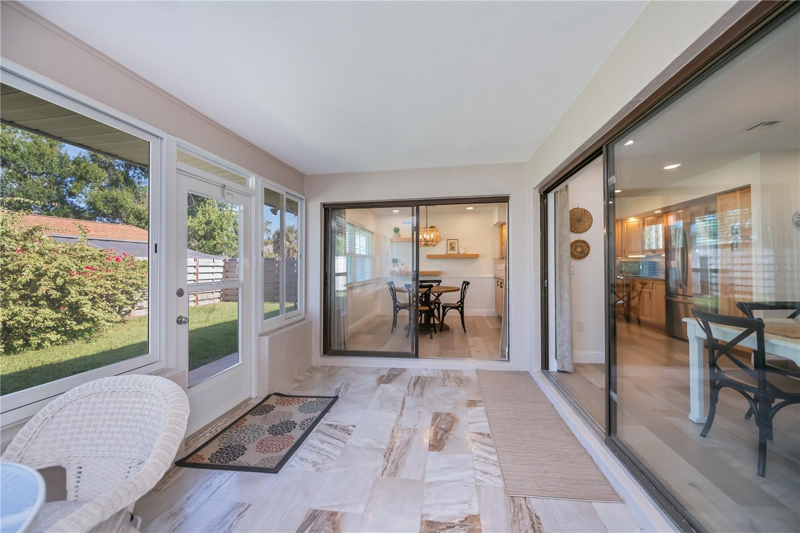 Image 30 of 75 For 370 Crane Road