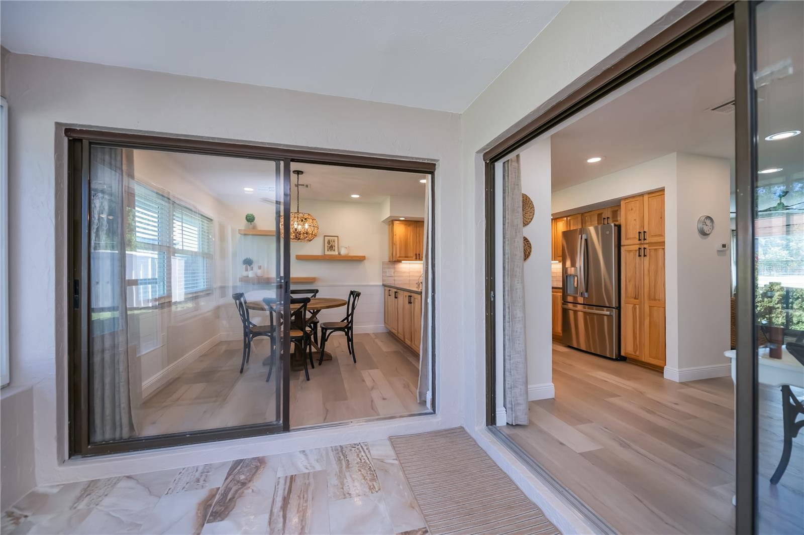 Image 33 of 75 For 370 Crane Road