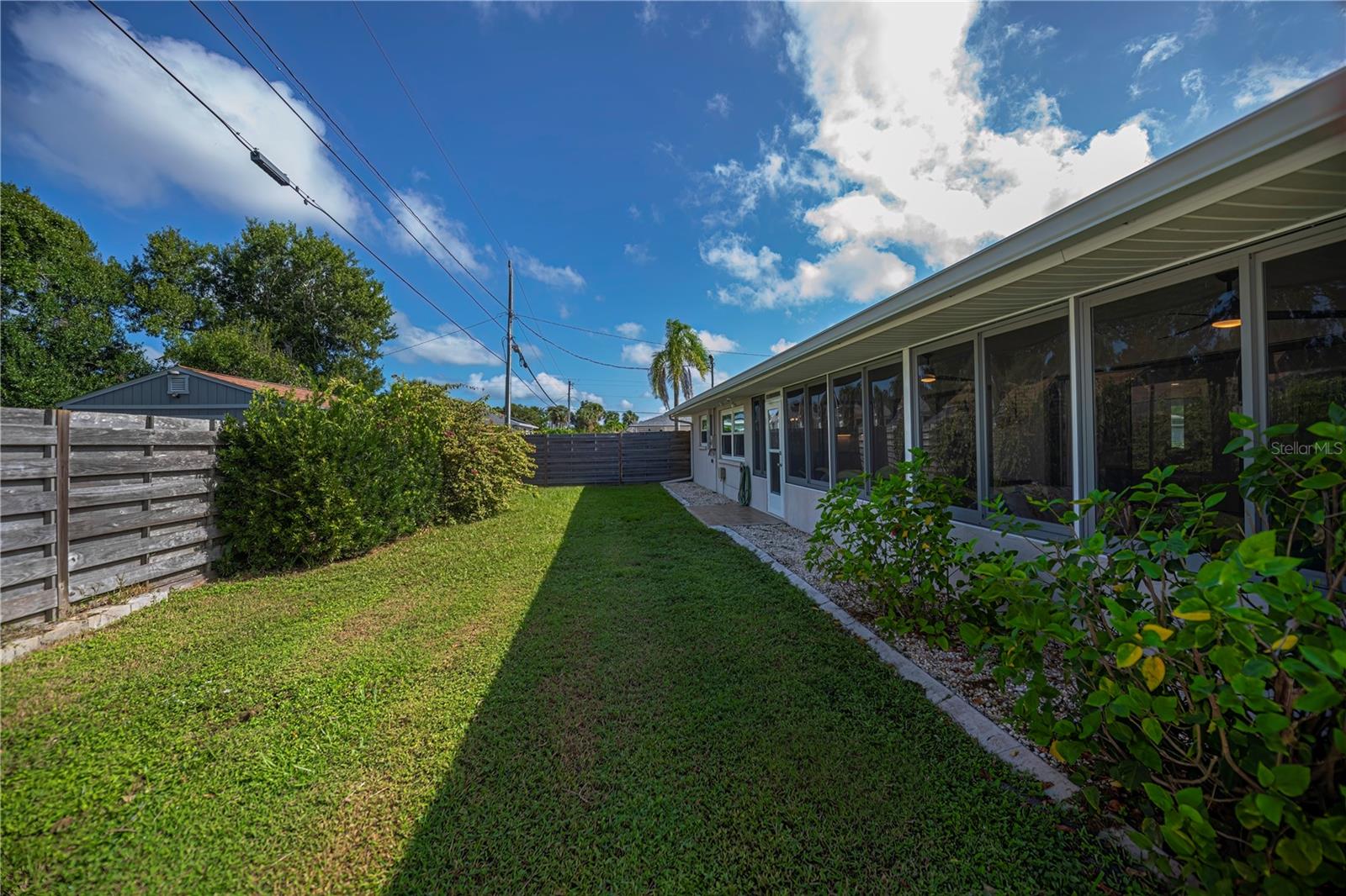 Image 54 of 75 For 370 Crane Road