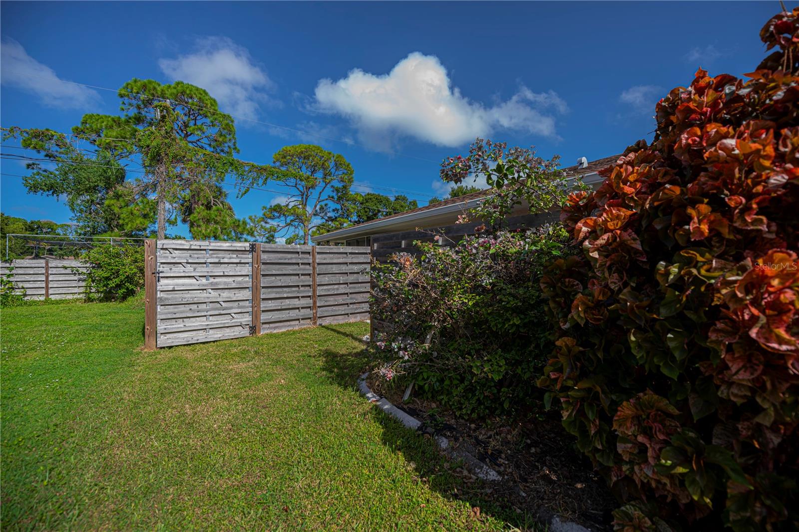 Image 61 of 75 For 370 Crane Road