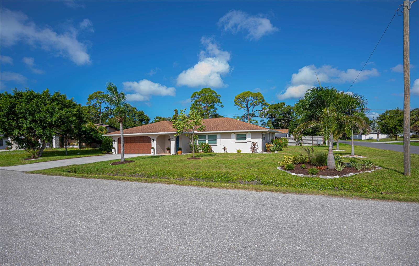 Image 65 of 75 For 370 Crane Road