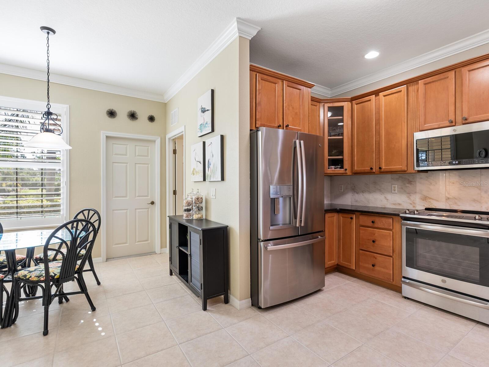 Image 14 of 37 For 1575 Maseno Drive