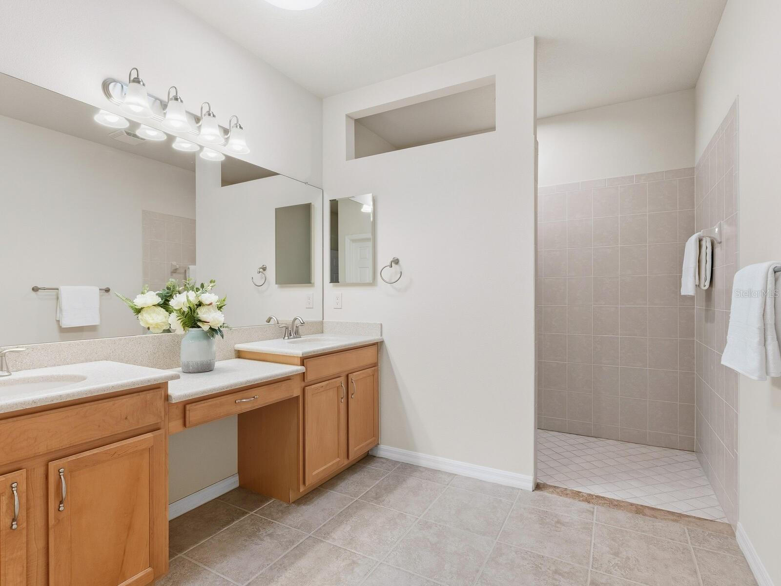 Image 19 of 44 For 20369 Cavallo Court