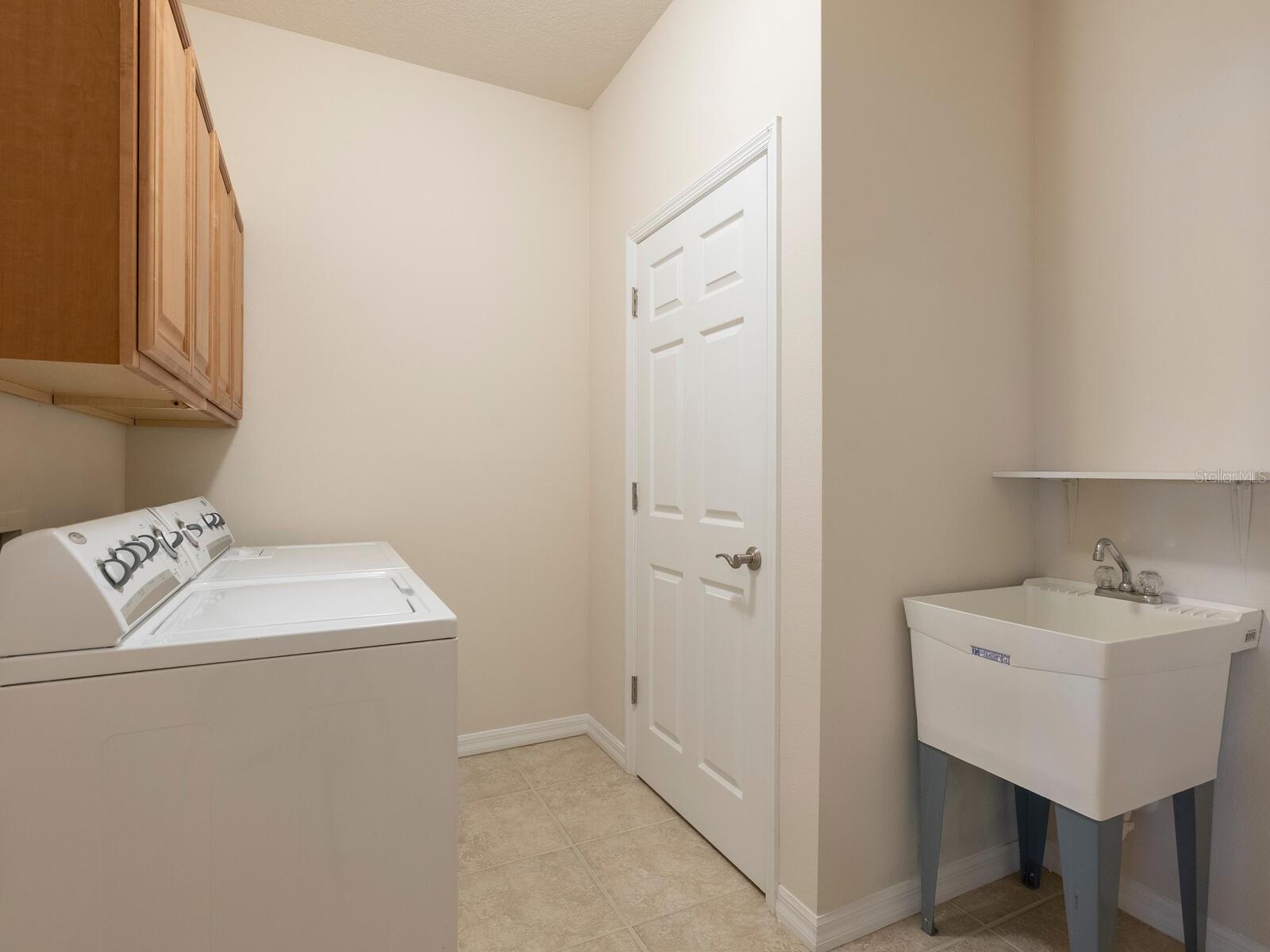 Image 26 of 44 For 20369 Cavallo Court