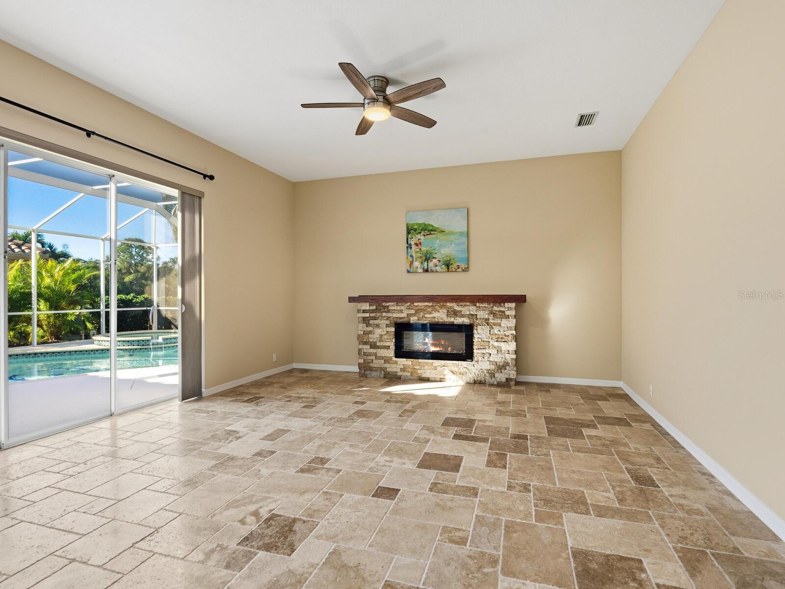 Image 5 of 41 For 1348 Reserve Drive