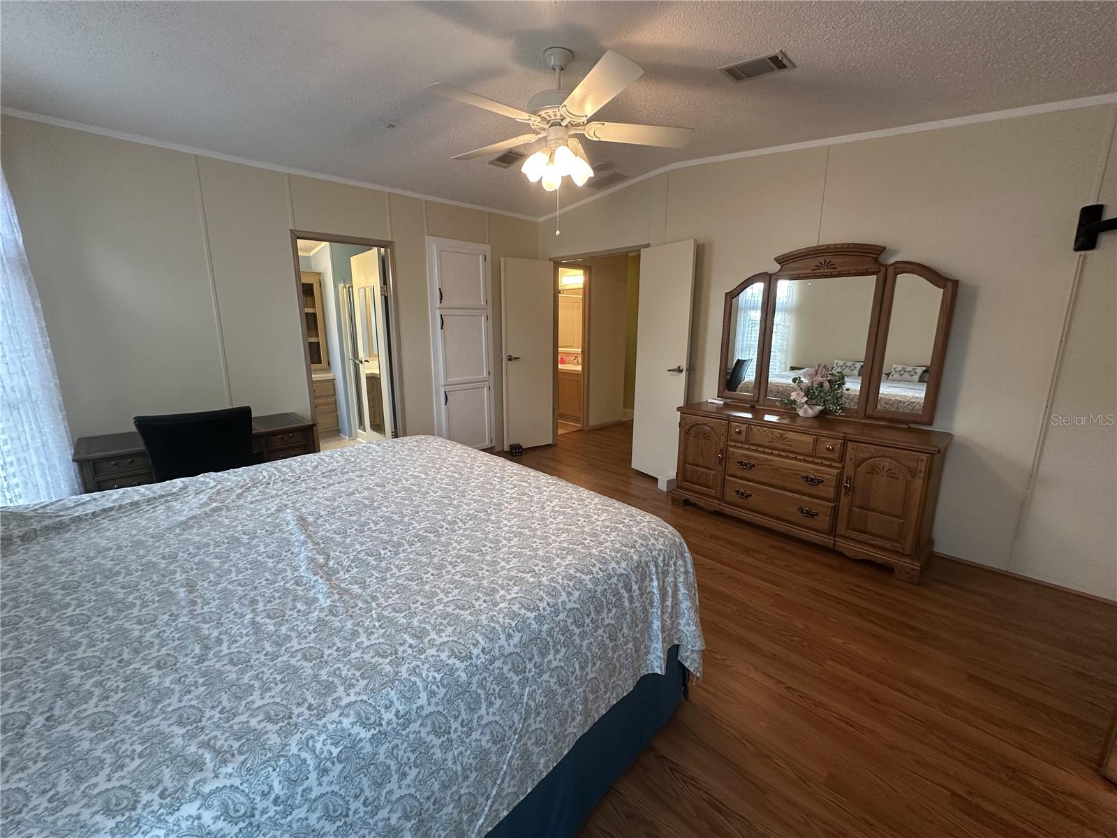 Image 10 of 44 For 306 Cypress Run Court