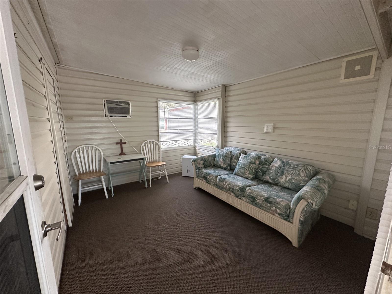 Image 24 of 44 For 306 Cypress Run Court