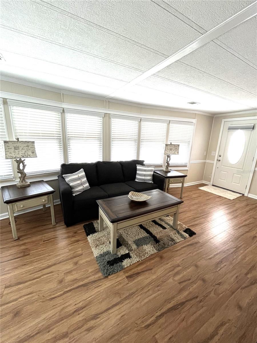 Image 10 of 42 For 154 Seaward Way
