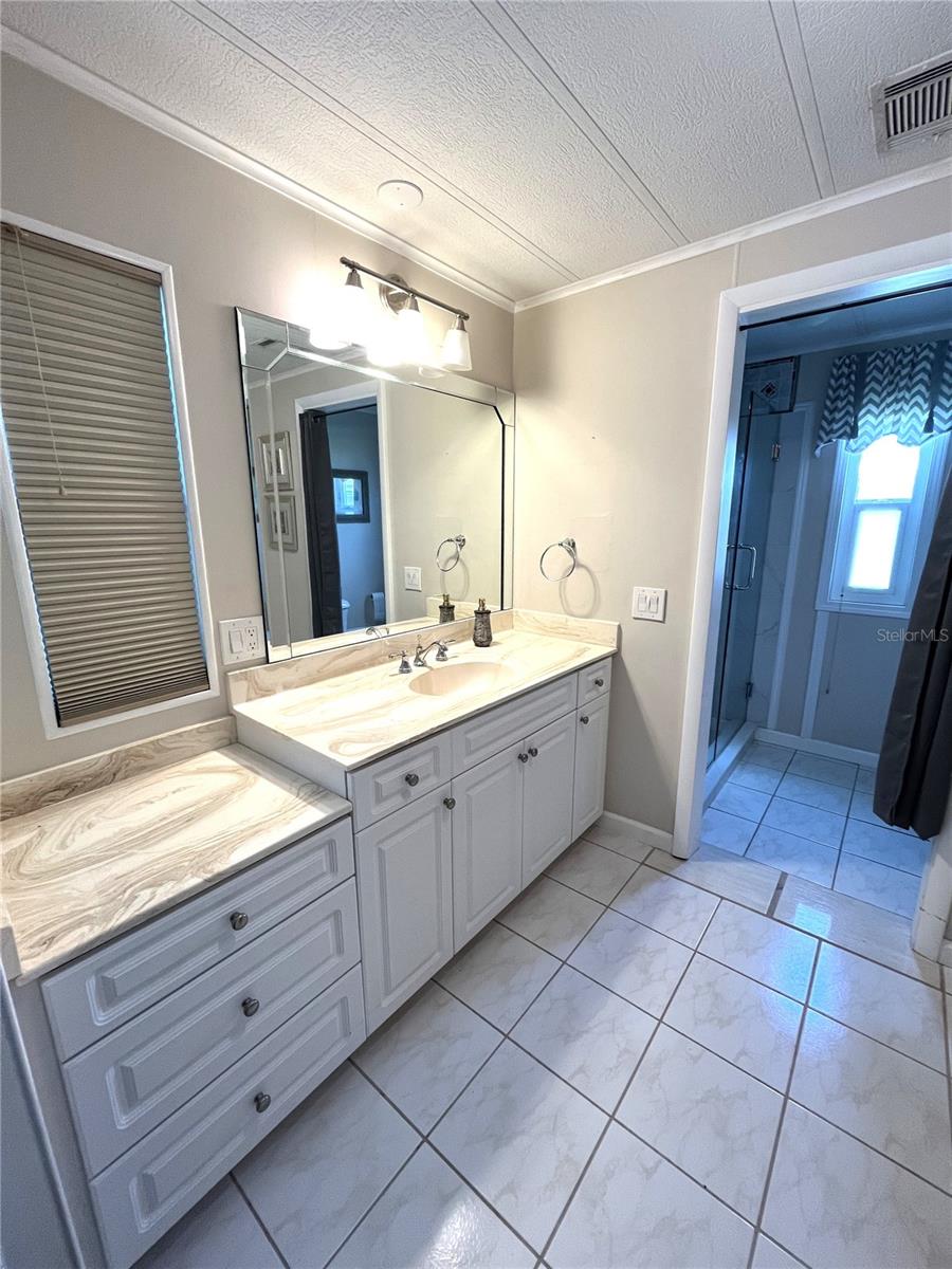 Image 29 of 42 For 154 Seaward Way