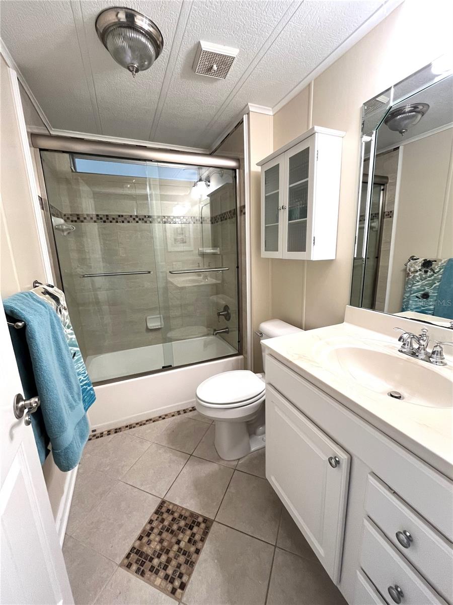 Image 37 of 42 For 154 Seaward Way