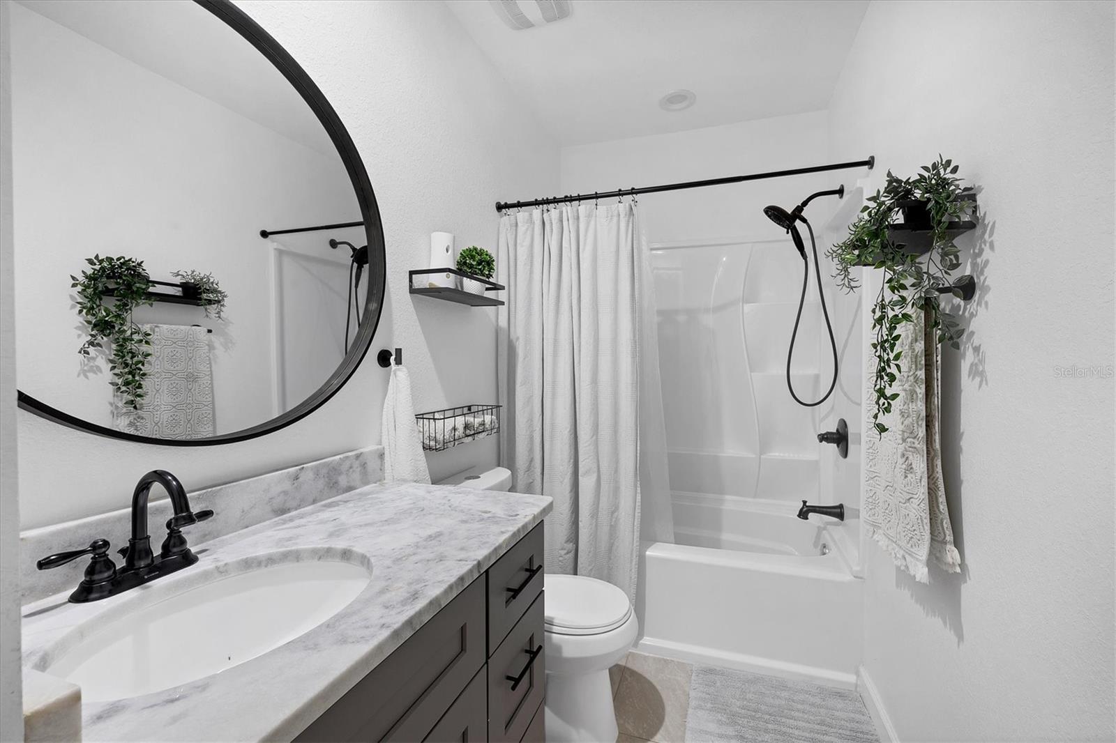 Image 45 of 59 For 357 Boundary Boulevard