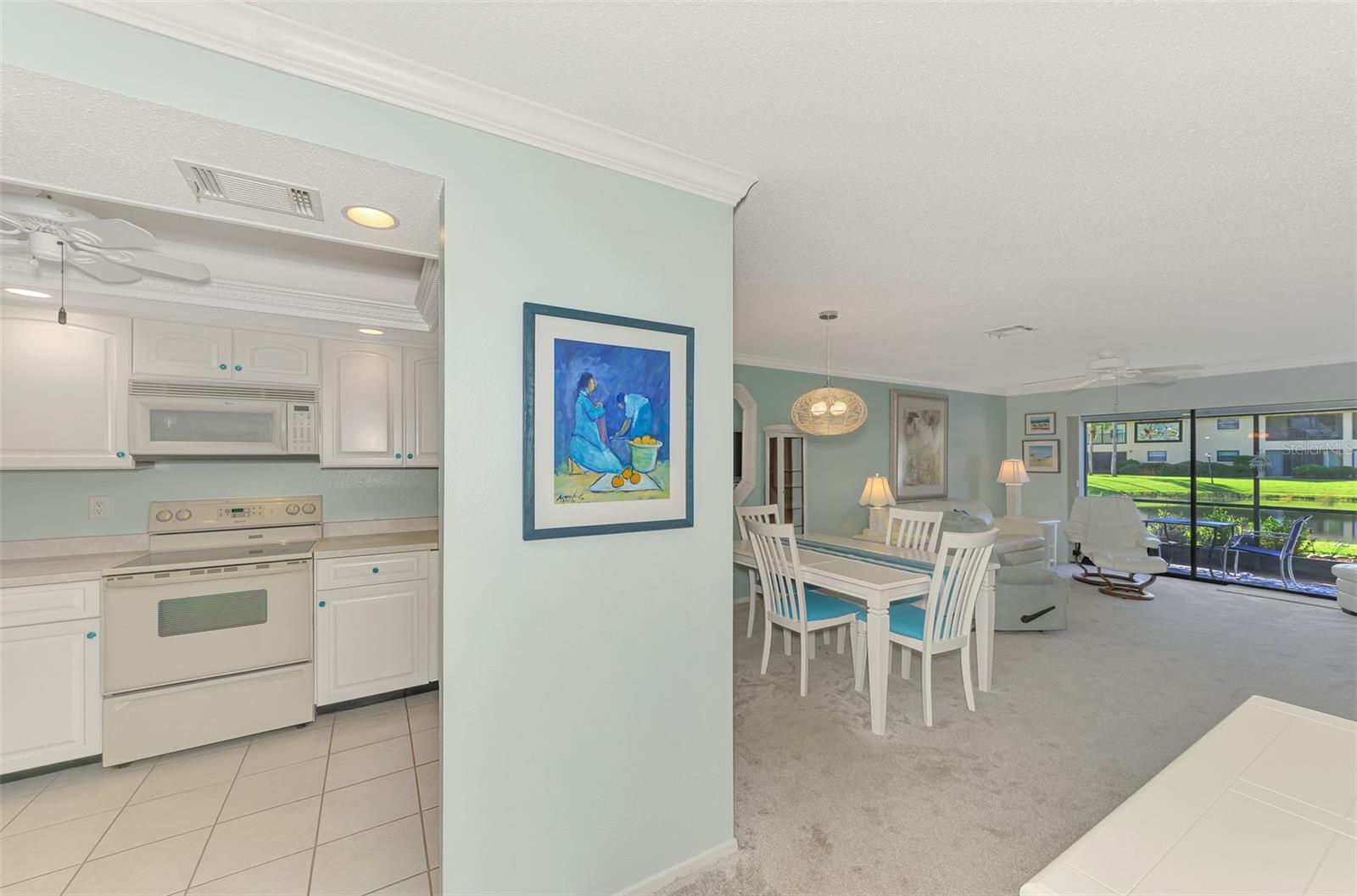 Image 30 of 58 For 330 Mission Trail N I