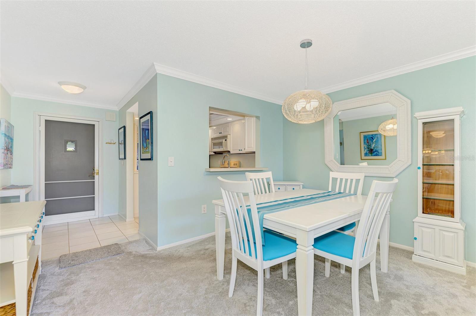 Image 36 of 58 For 330 Mission Trail N I