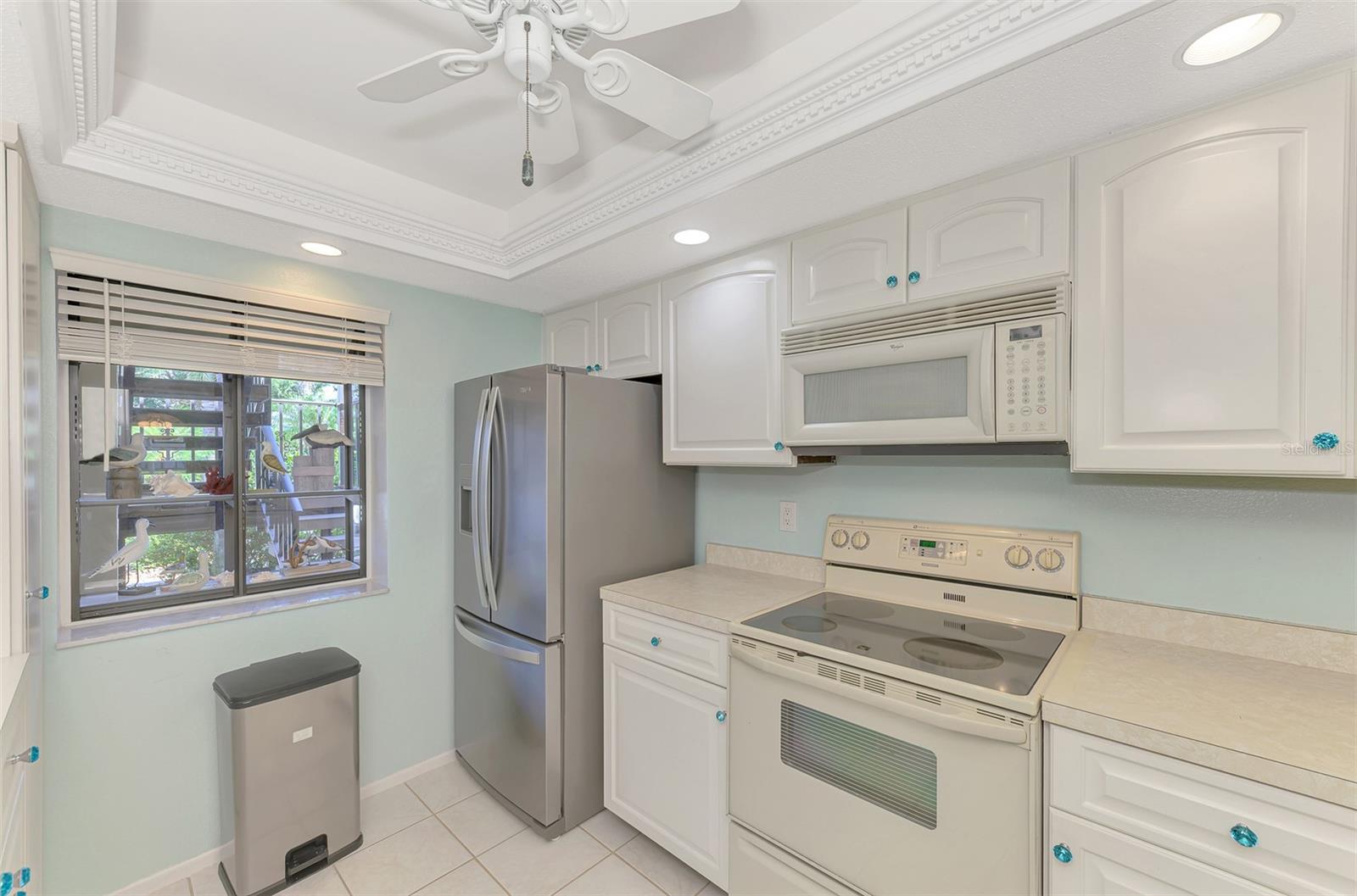 Image 39 of 58 For 330 Mission Trail N I