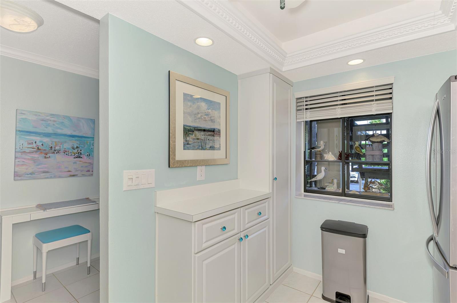 Image 40 of 58 For 330 Mission Trail N I