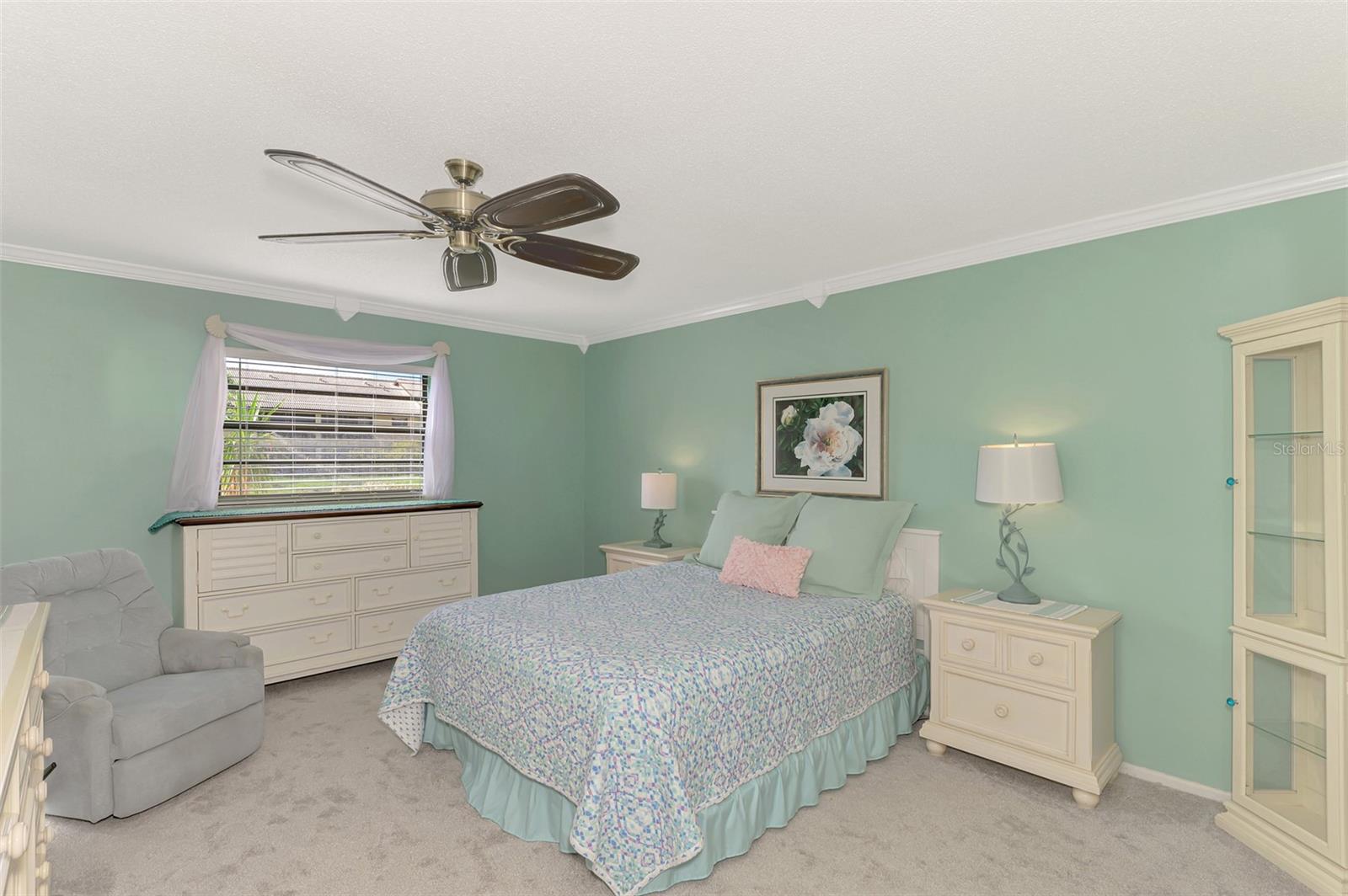 Image 44 of 58 For 330 Mission Trail N I