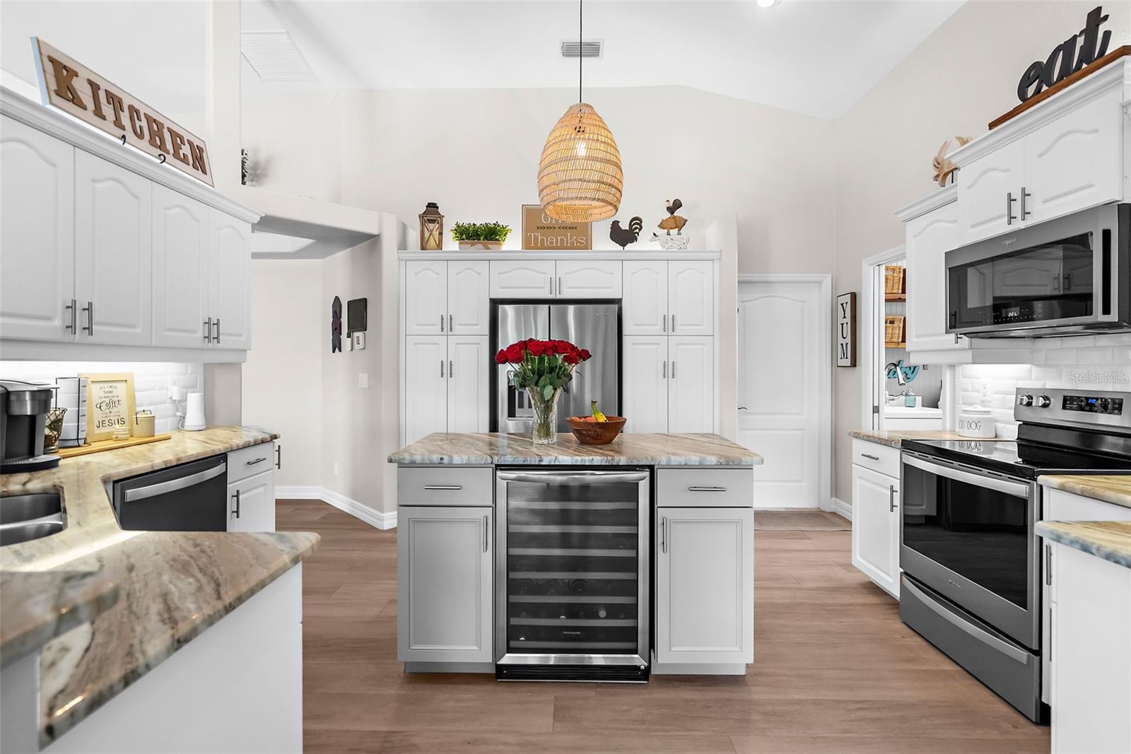 Image 15 of 47 For 1211 Cheshire