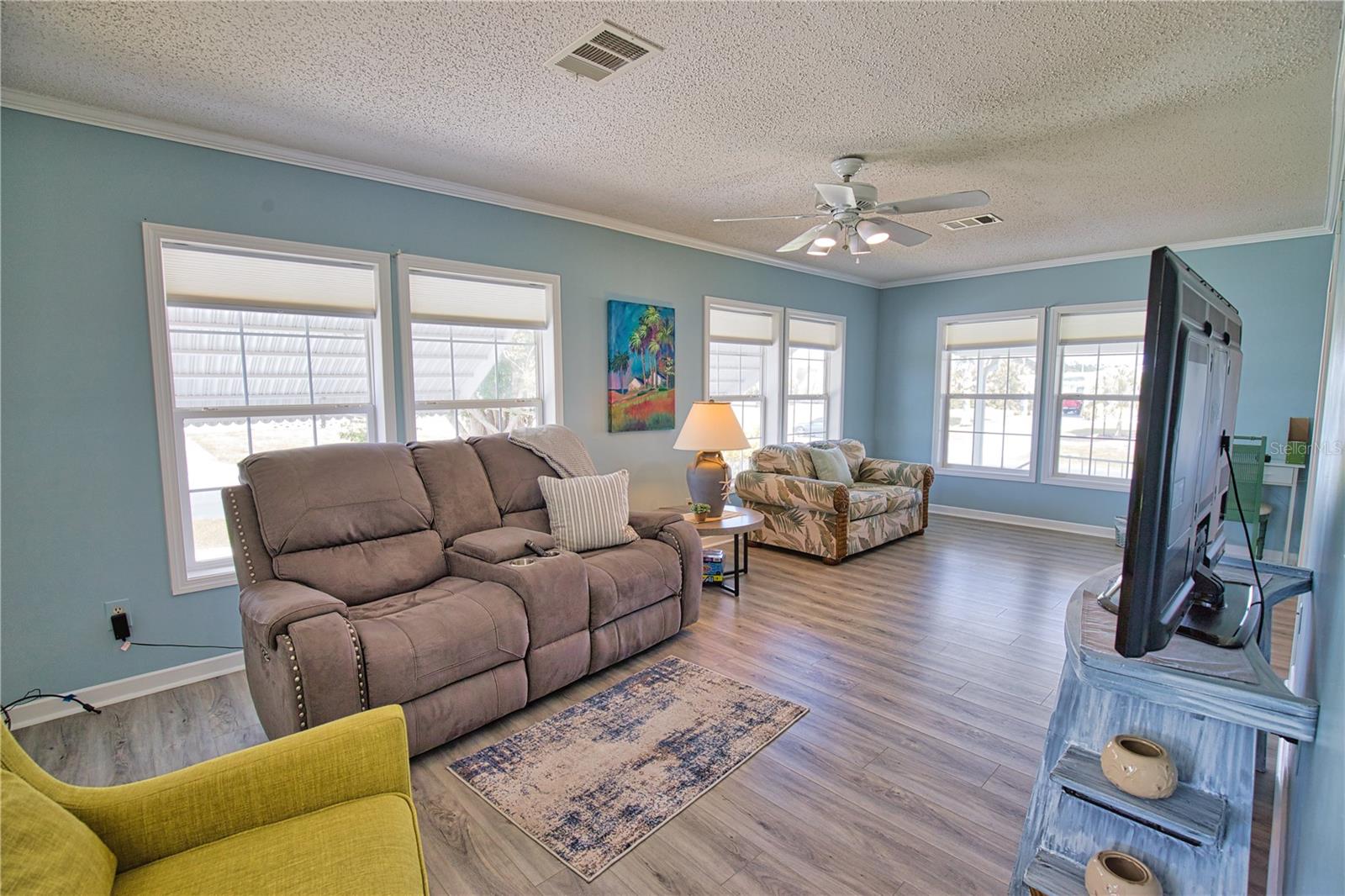 Image 19 of 42 For 1555 Sanderling Drive