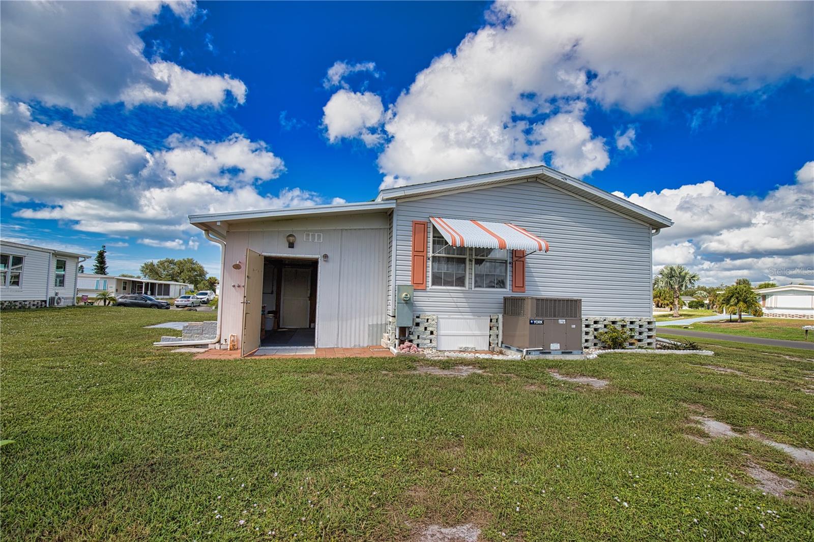 Image 38 of 42 For 1555 Sanderling Drive