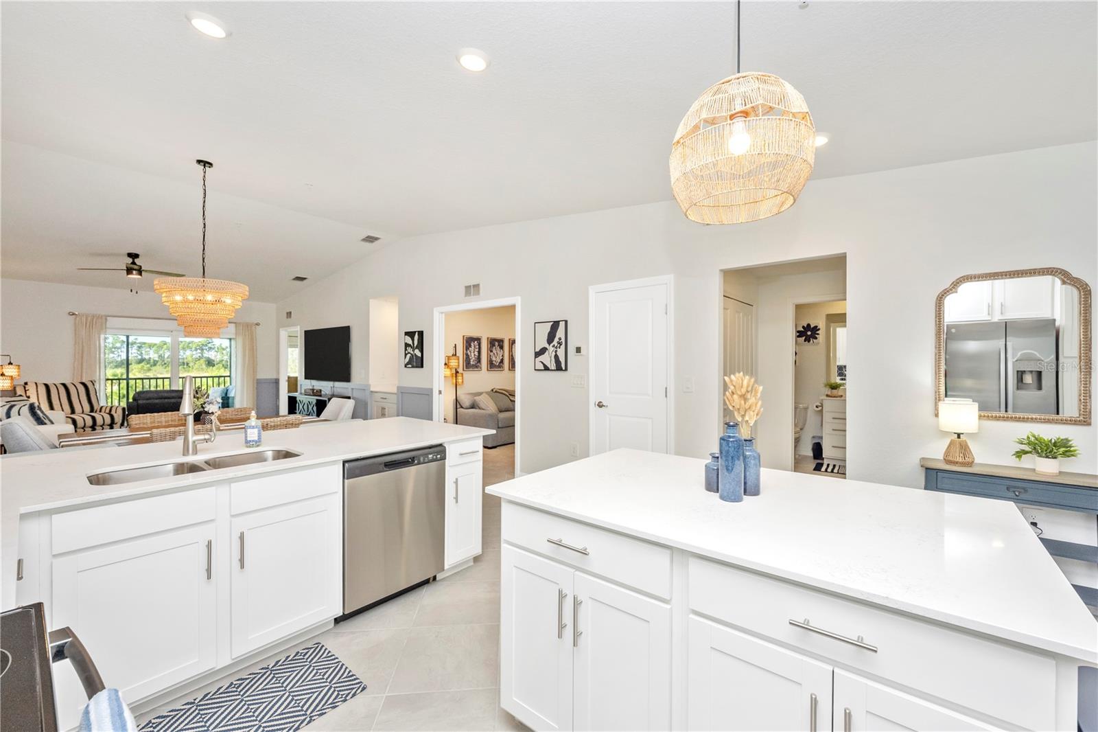 Image 14 of 99 For 17500 Opal Sand Court 207