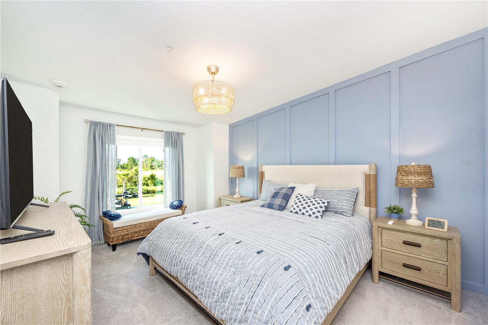 Image 26 of 99 For 17500 Opal Sand Court 207