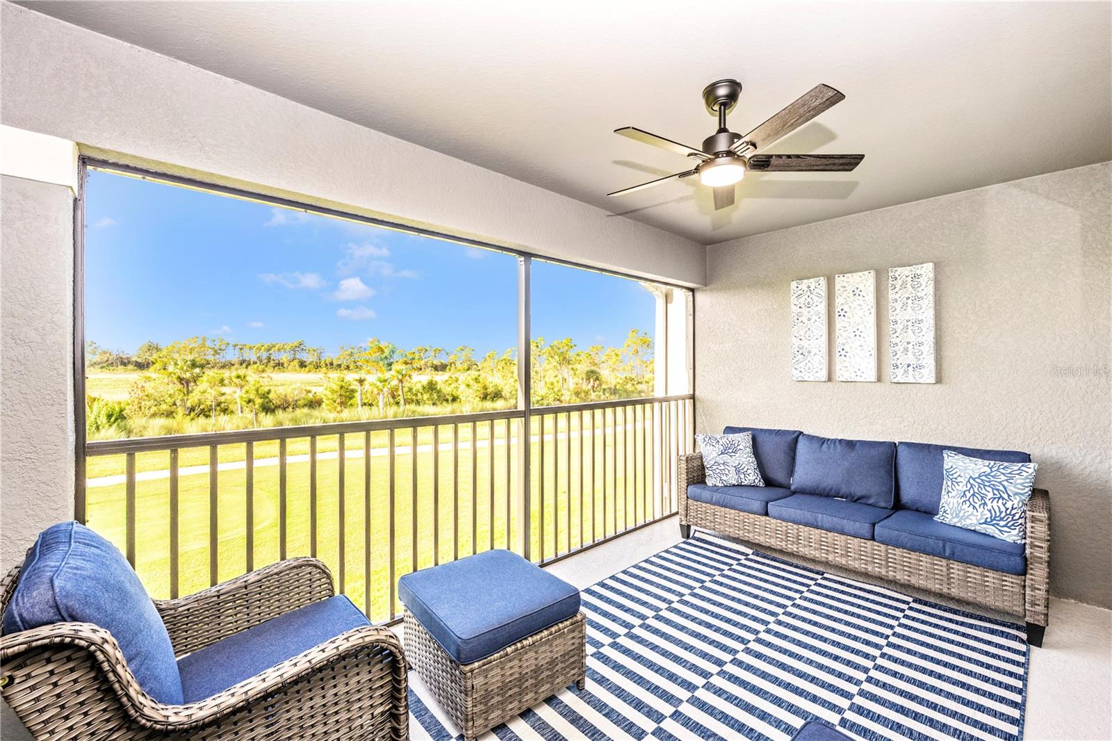 Image 44 of 99 For 17500 Opal Sand Court 207