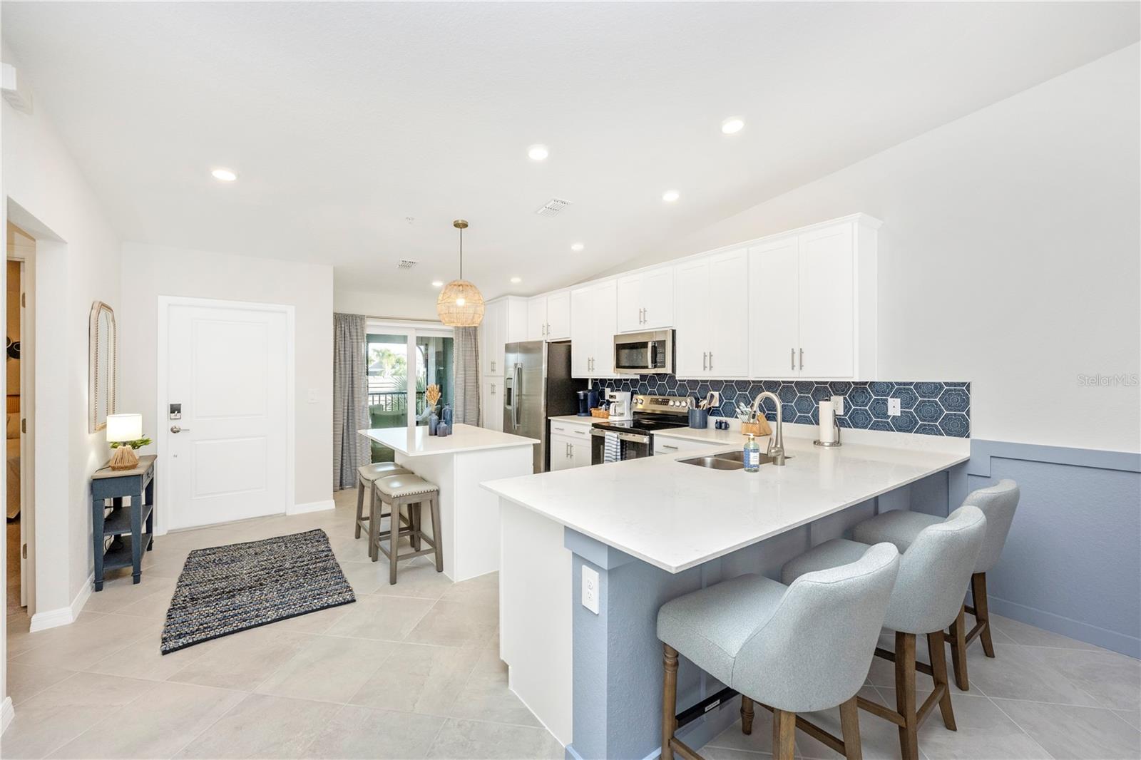 Image 8 of 99 For 17500 Opal Sand Court 207