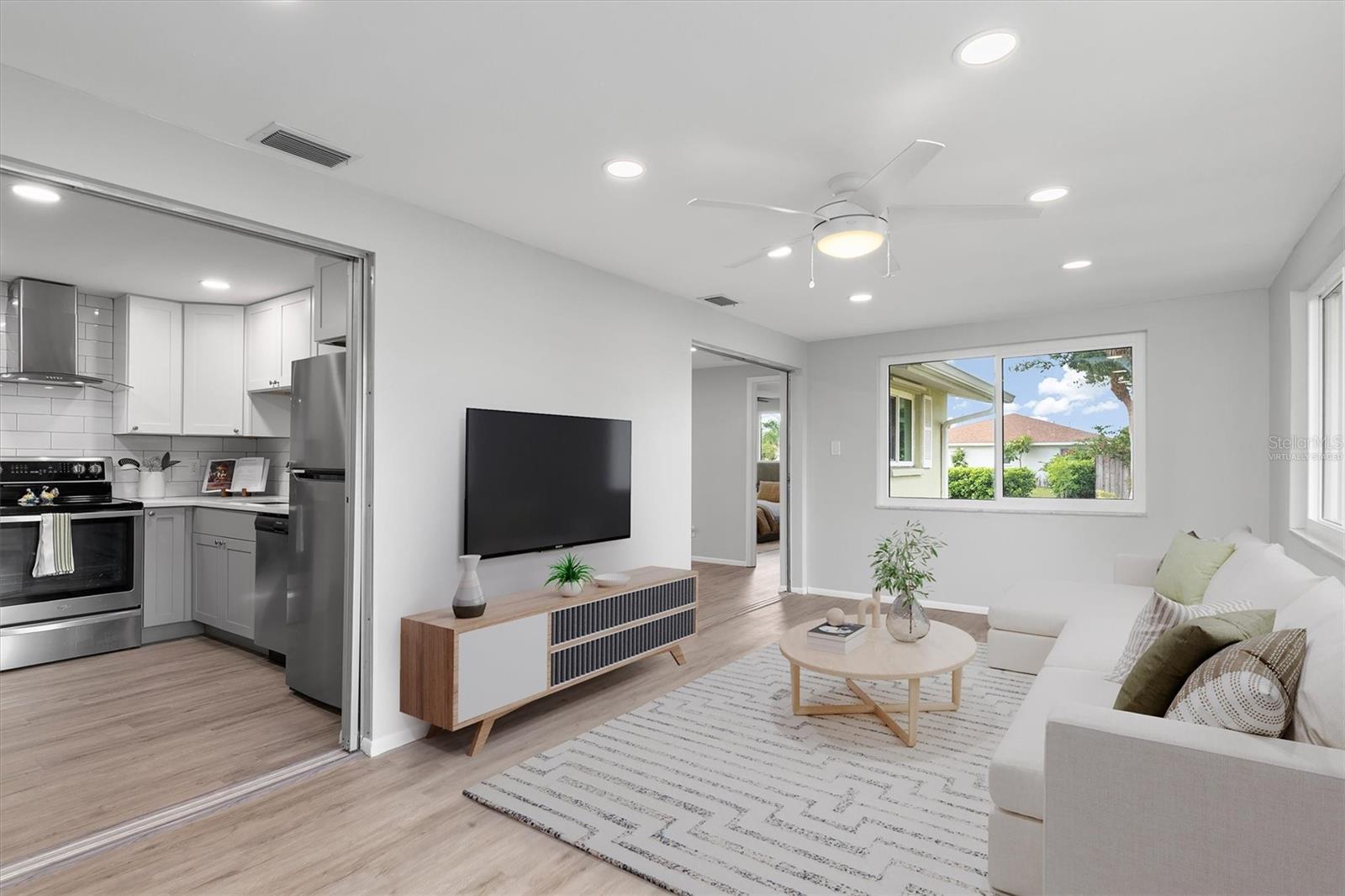Image 11 of 30 For 510 Venice Boulevard